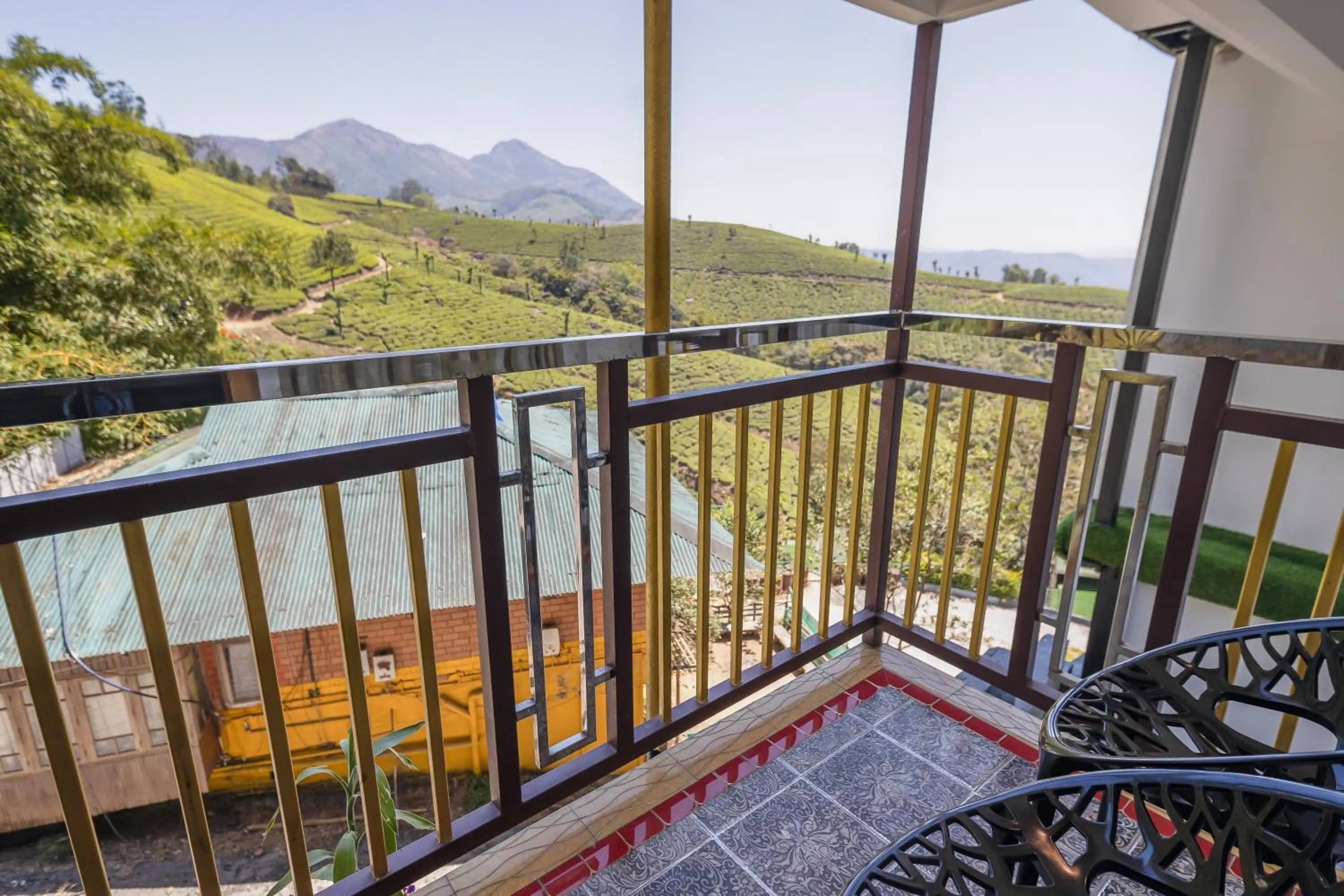 Mountain view in Parakkat Nature Resort