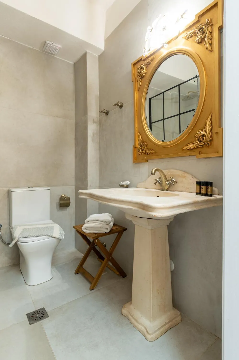 Assa Maris Beach Hotel