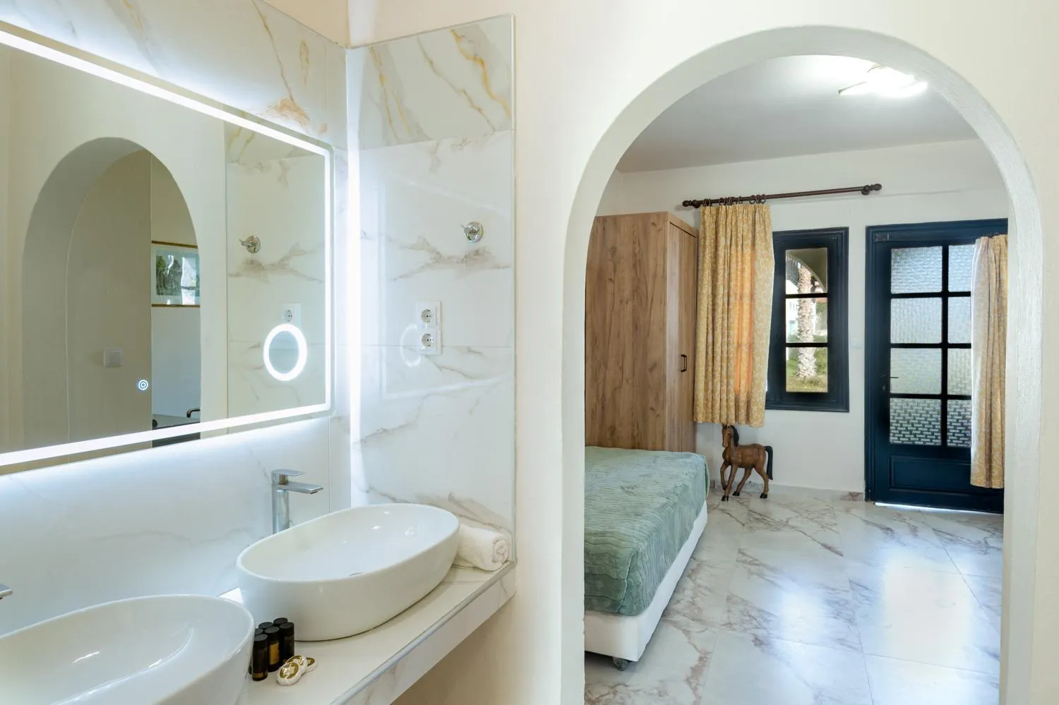 Assa Maris Beach Hotel