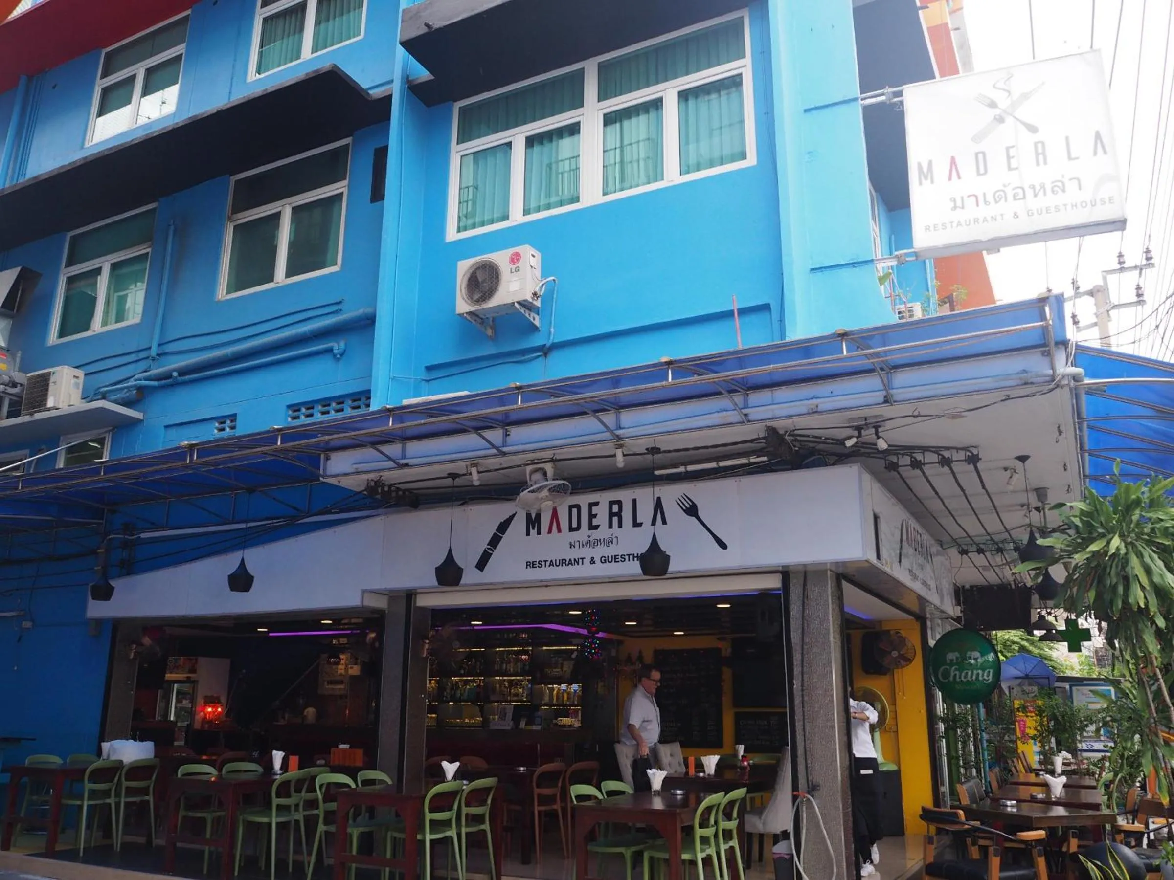 Property building in Maderla