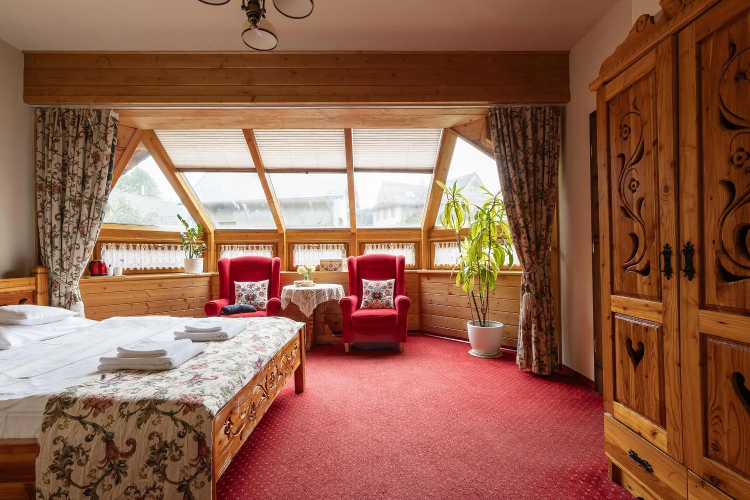 Deluxe Double Room in Zakopiański Dwór