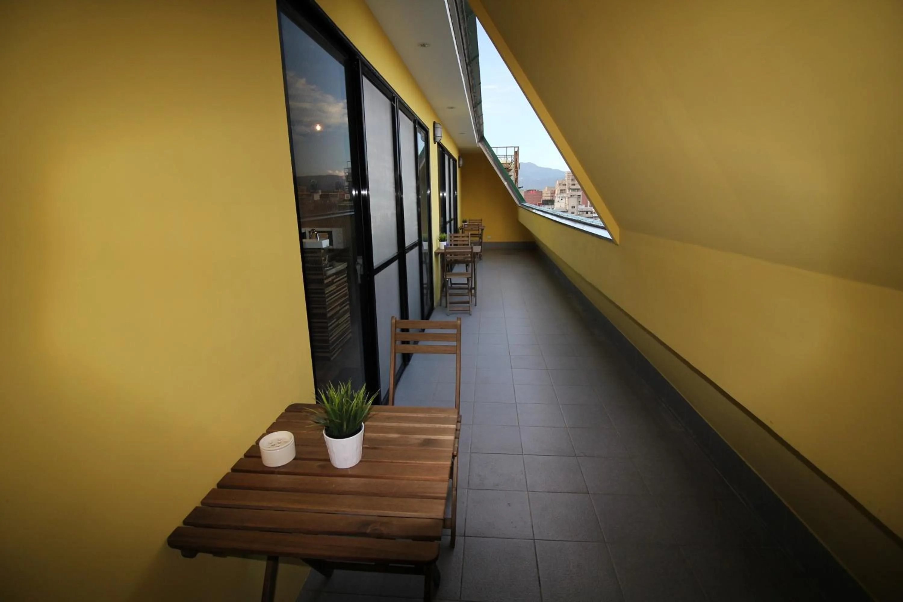 Balcony/Terrace in I Play Inn TP