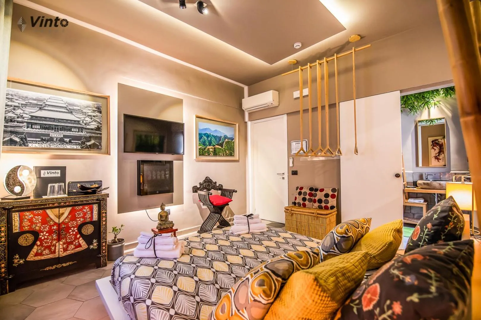 TV and multimedia in Vinto House Salerno Downtown