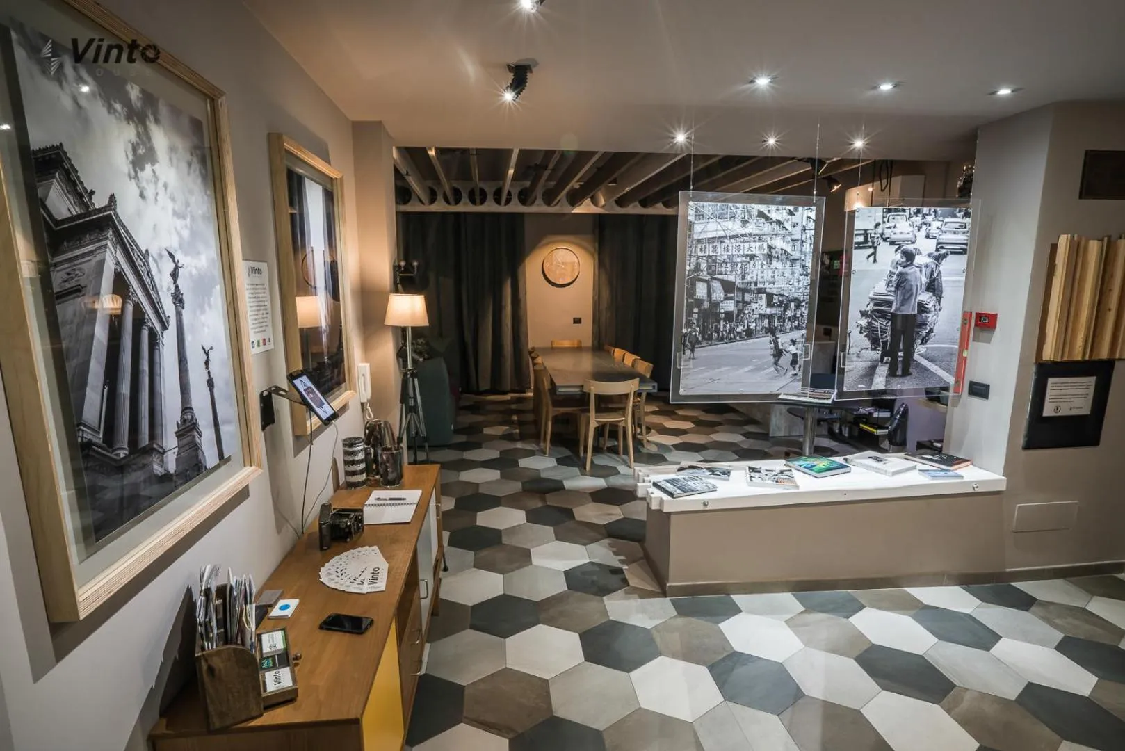 Communal lounge/ TV room in Vinto House Salerno Downtown