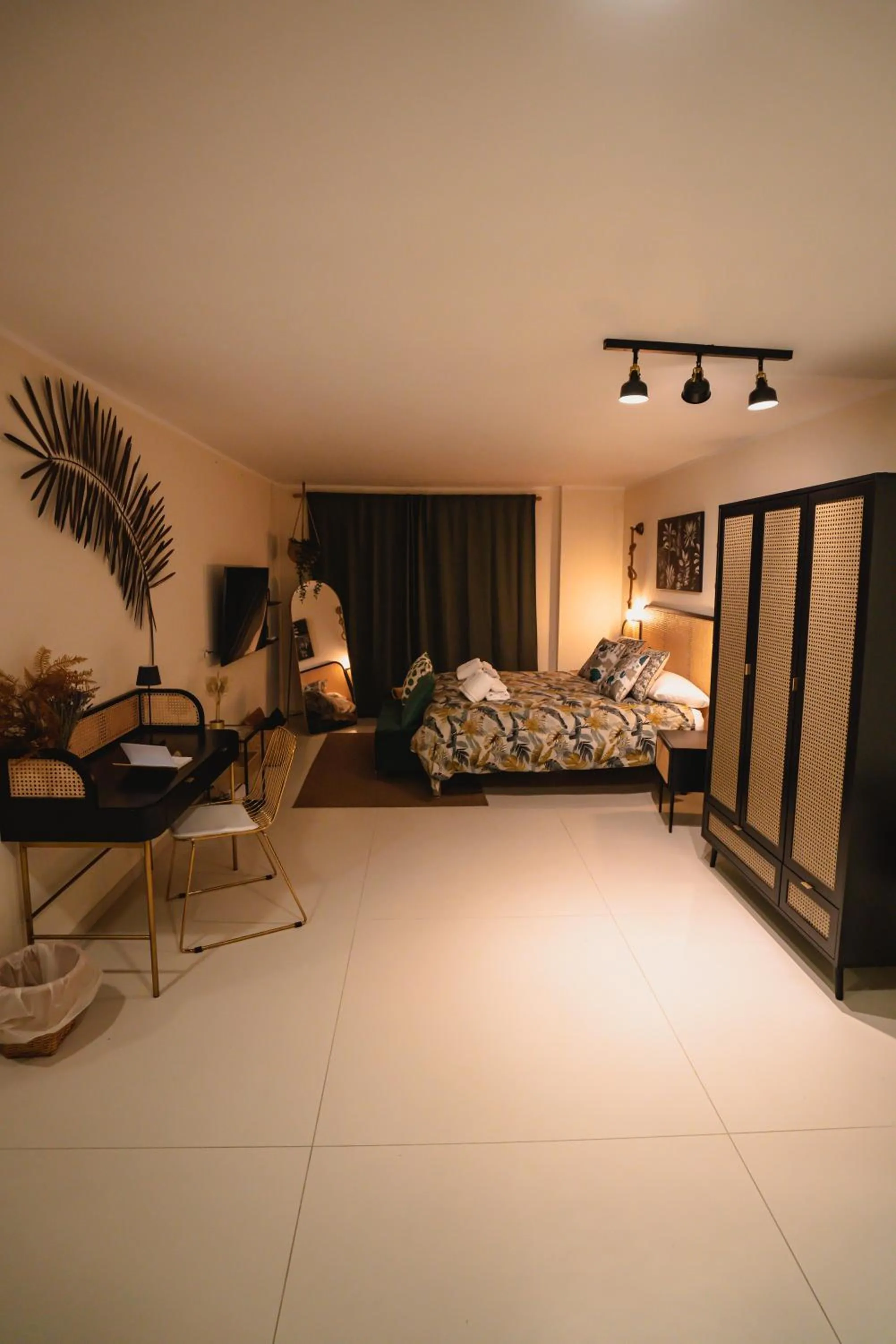 Bed in Vinto House Salerno Downtown