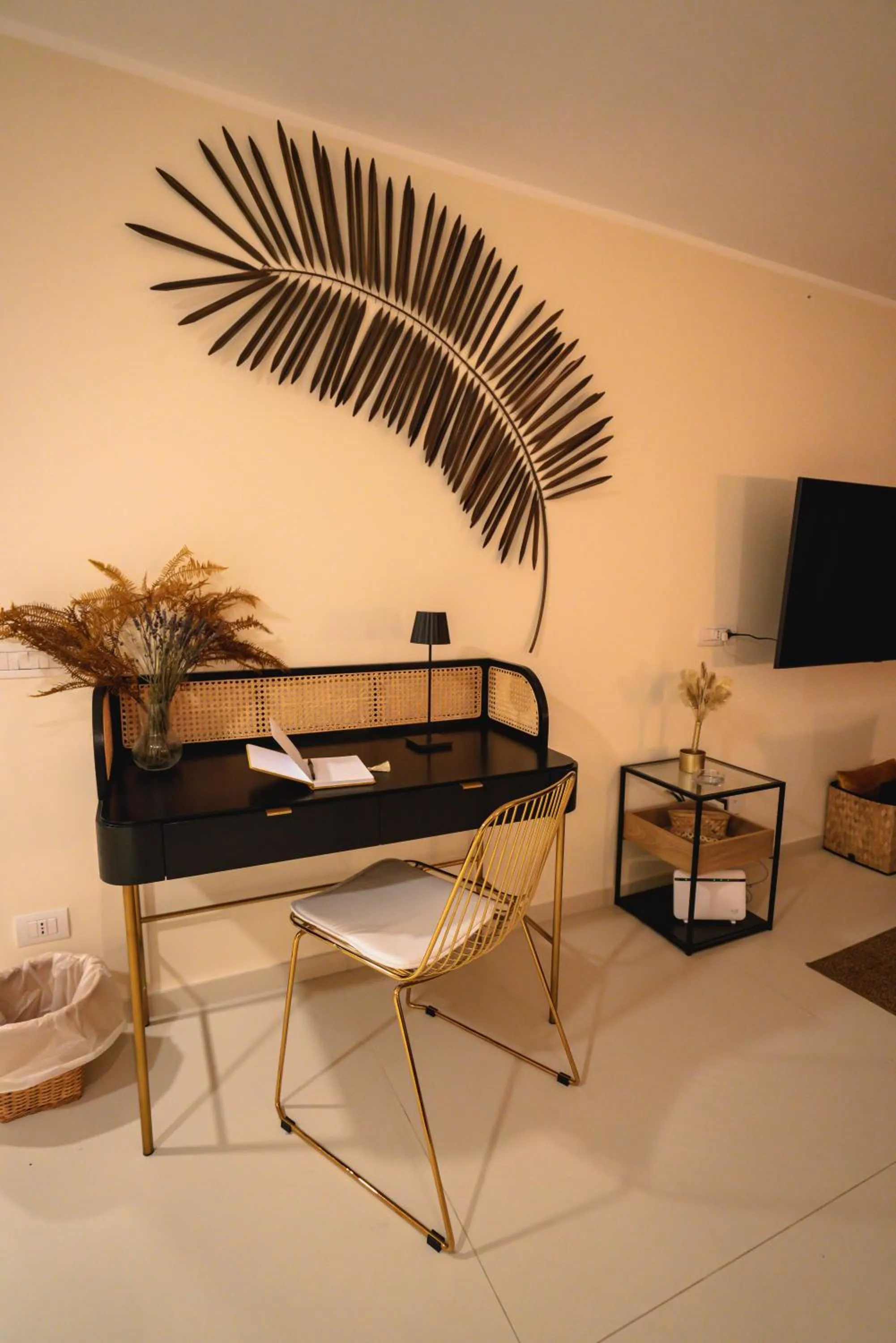 TV and multimedia in Vinto House Salerno Downtown