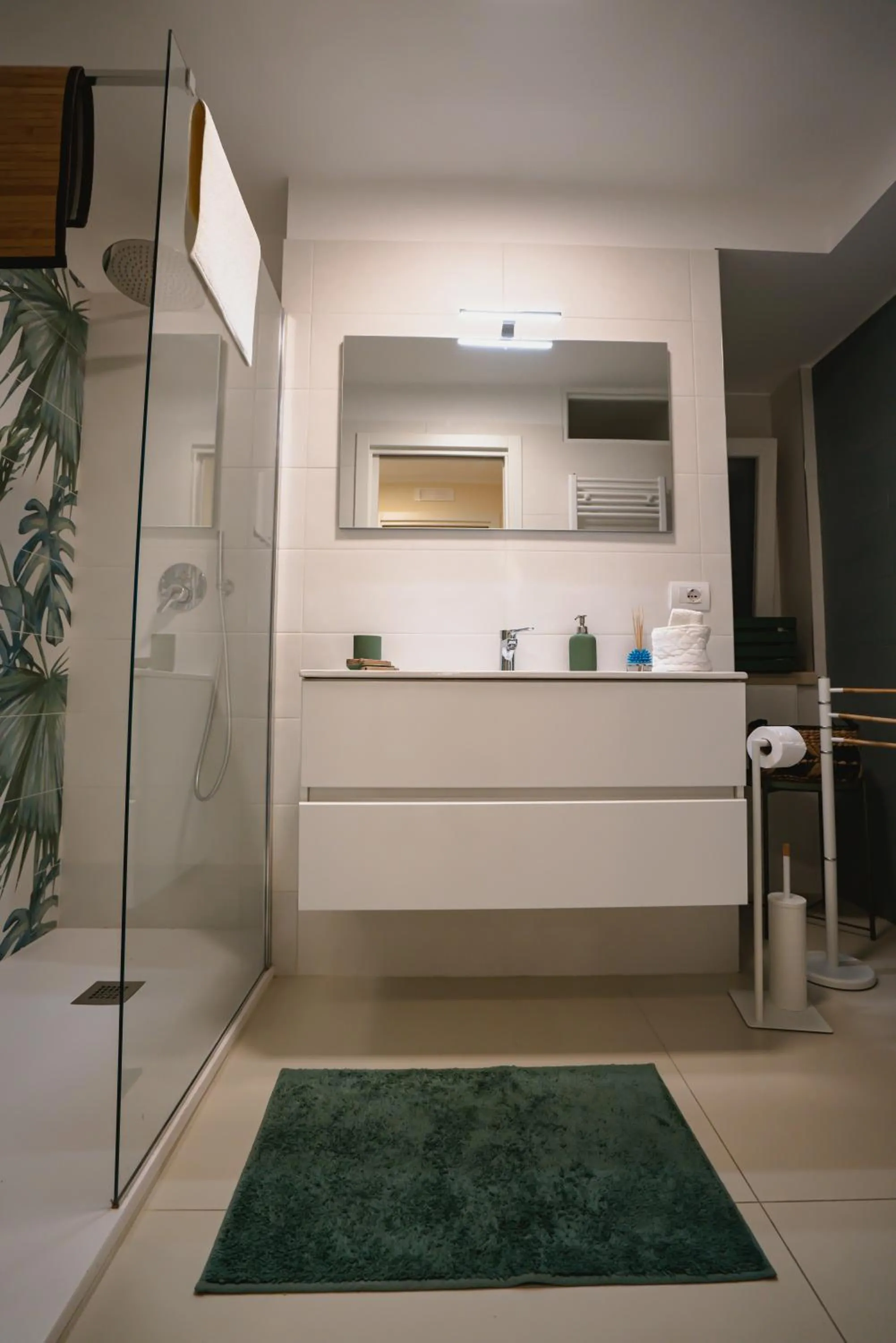 Shower in Vinto House Salerno Downtown