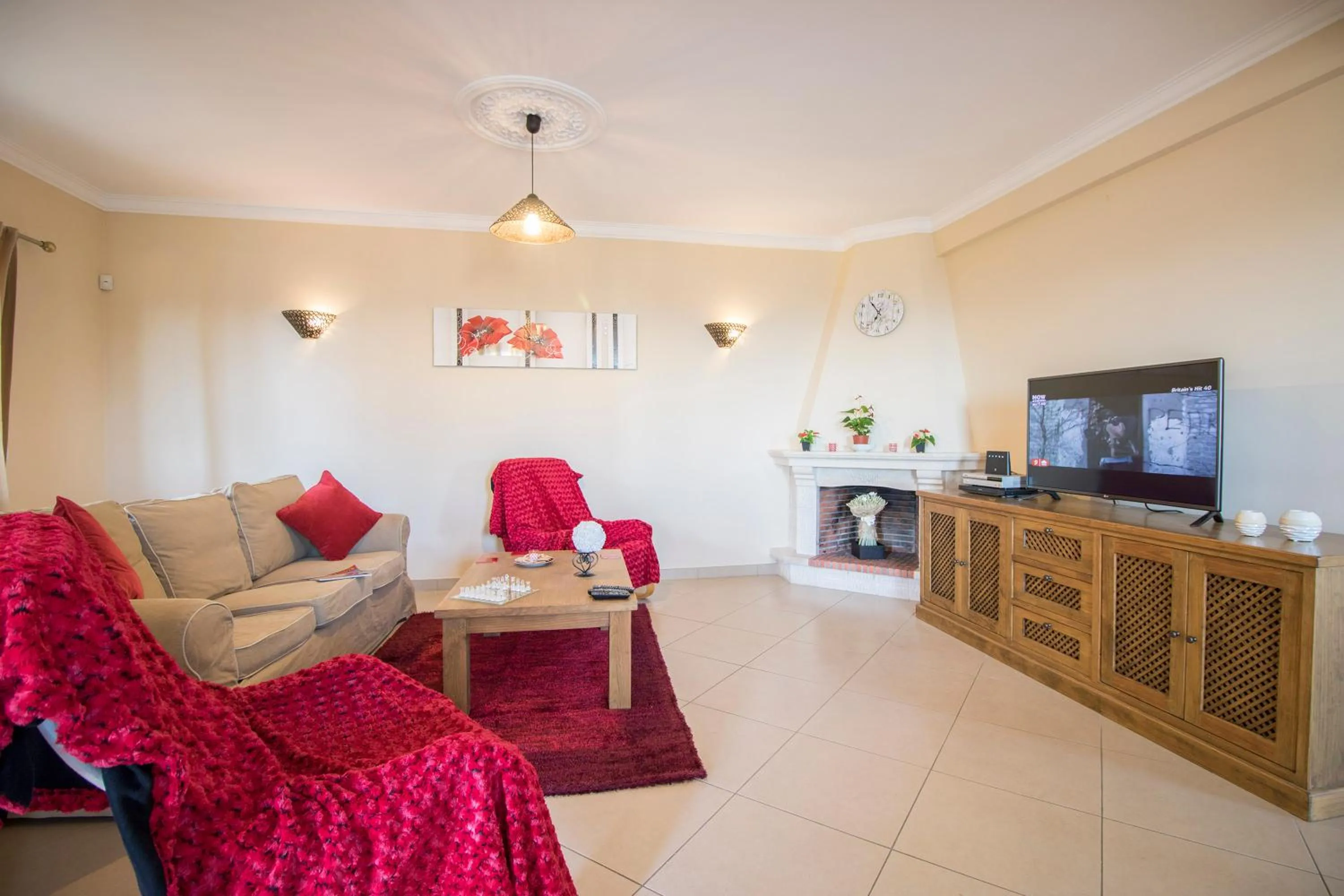 Bedroom in Villa Panoramica by Algarve Holidays