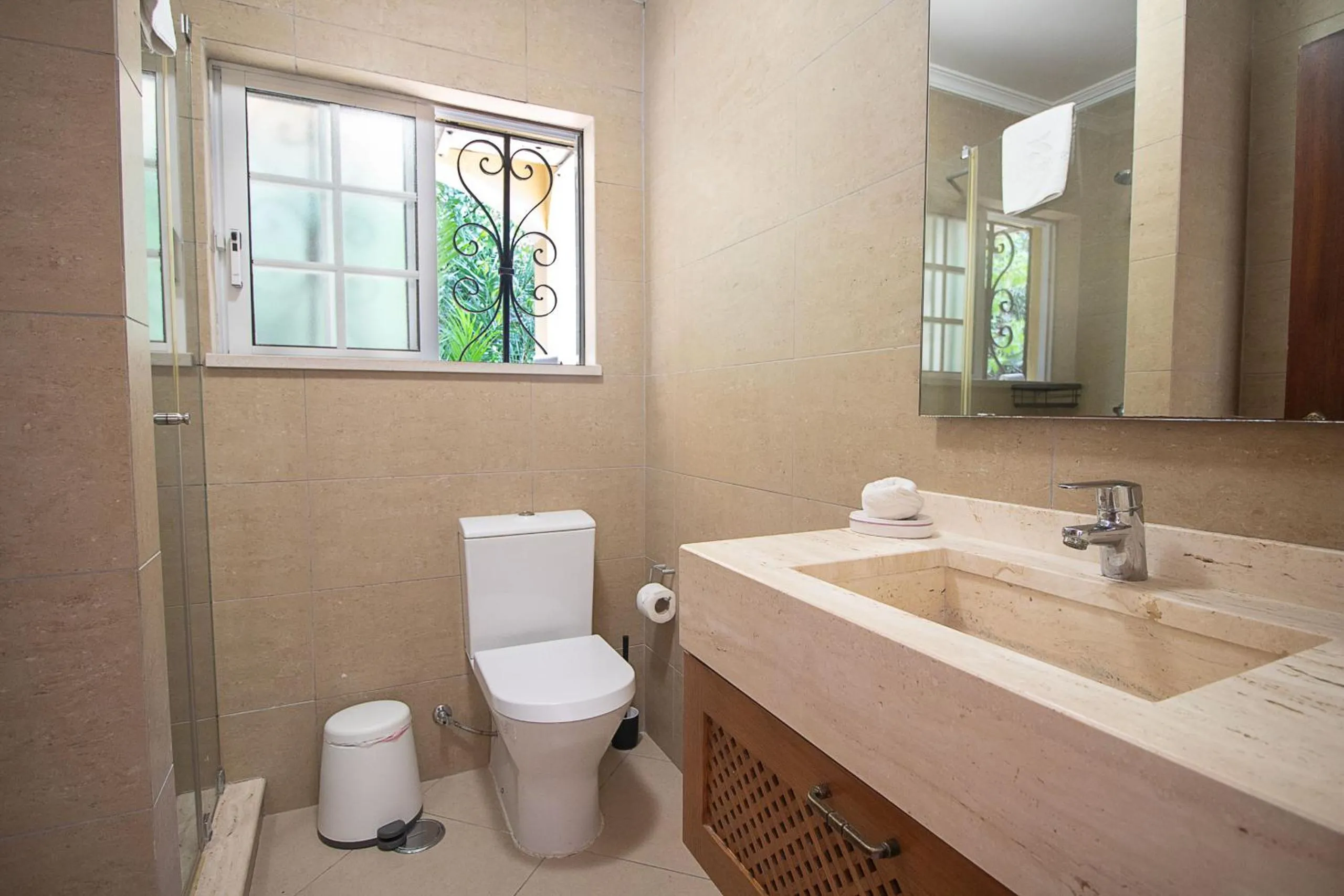 Bathroom in Villa Panoramica by Algarve Holidays