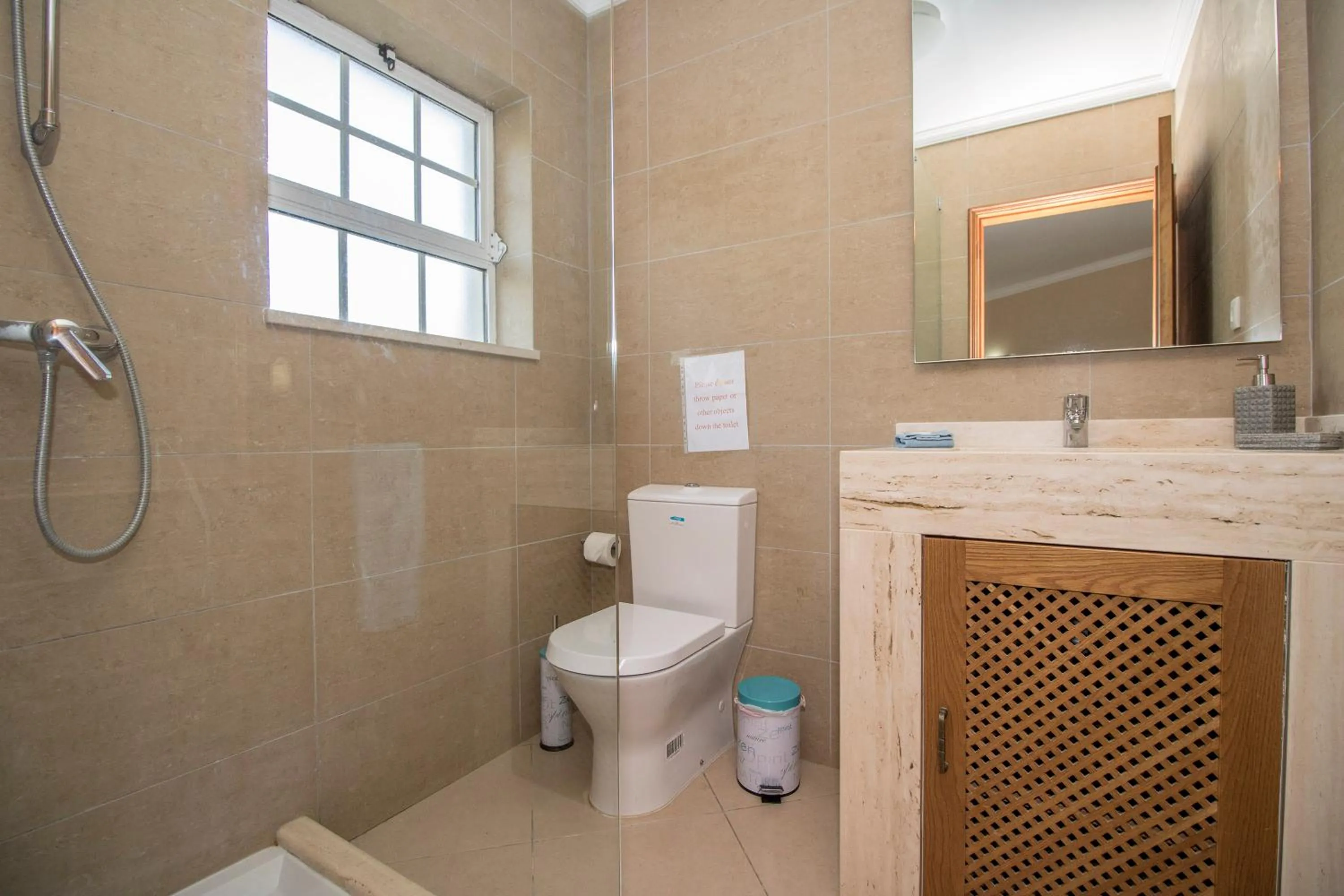 Bathroom in Villa Panoramica by Algarve Holidays