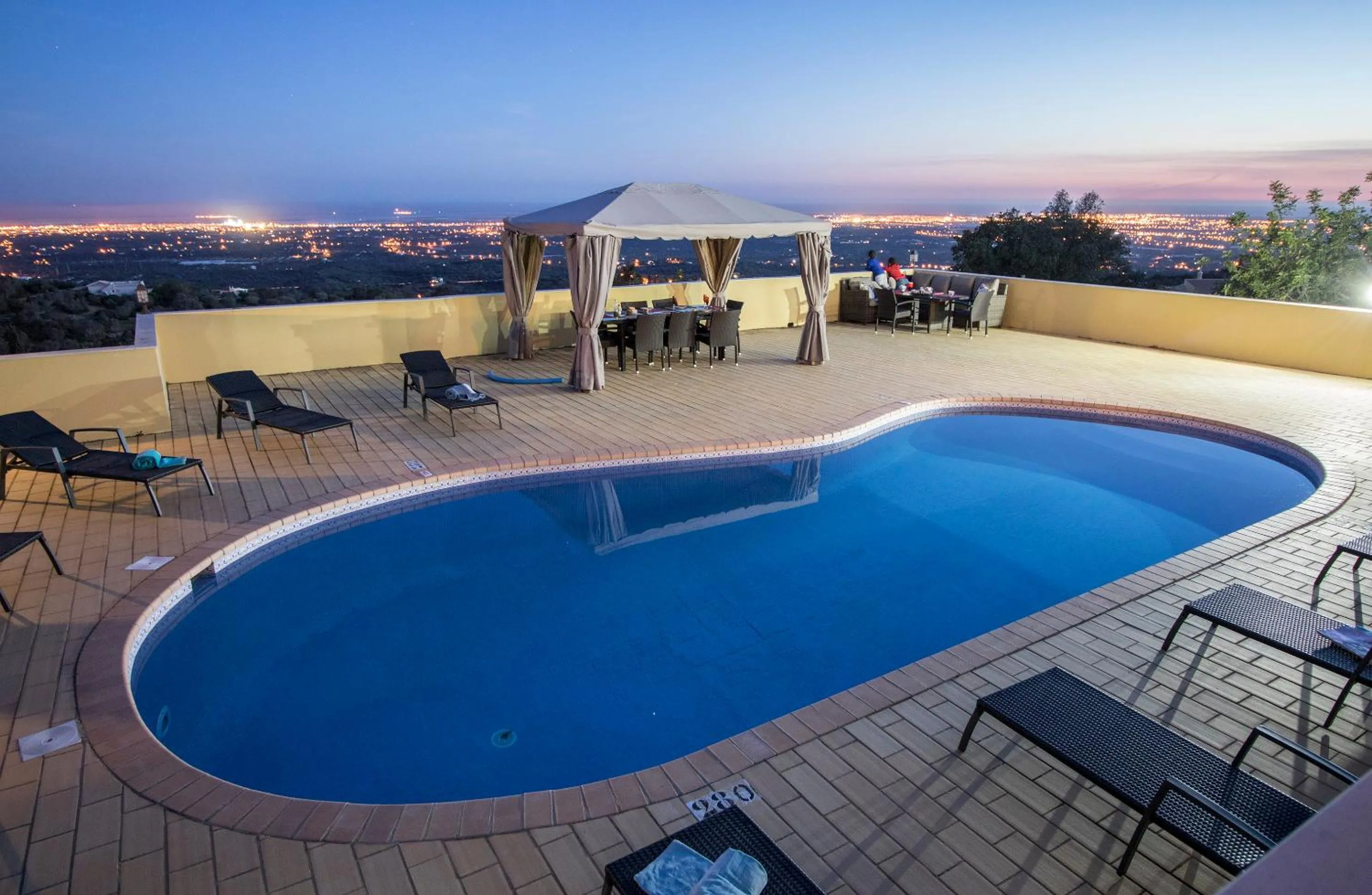 Swimming pool in Villa Panoramica by Algarve Holidays