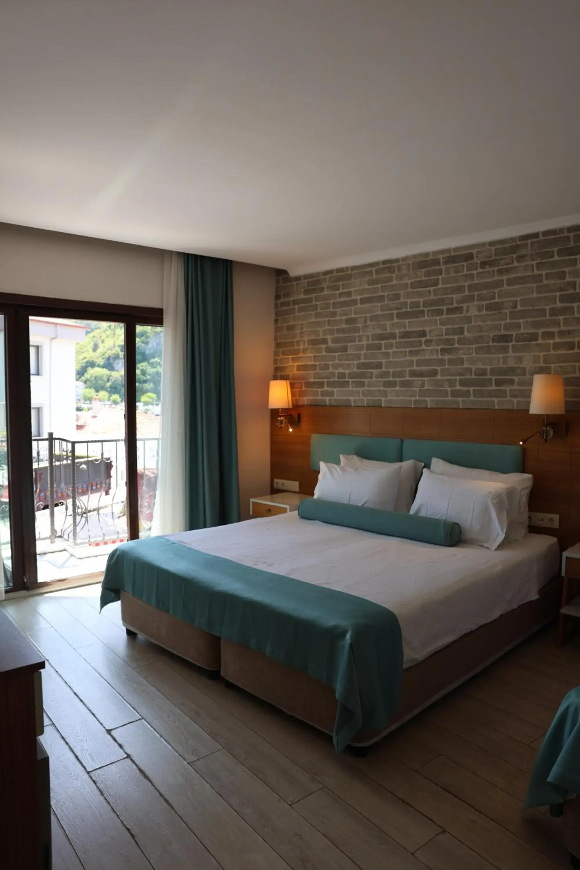 Photo of the whole room, Bed in Sardinia Otel Photo of the whole room, Bed in Sardinia Otel