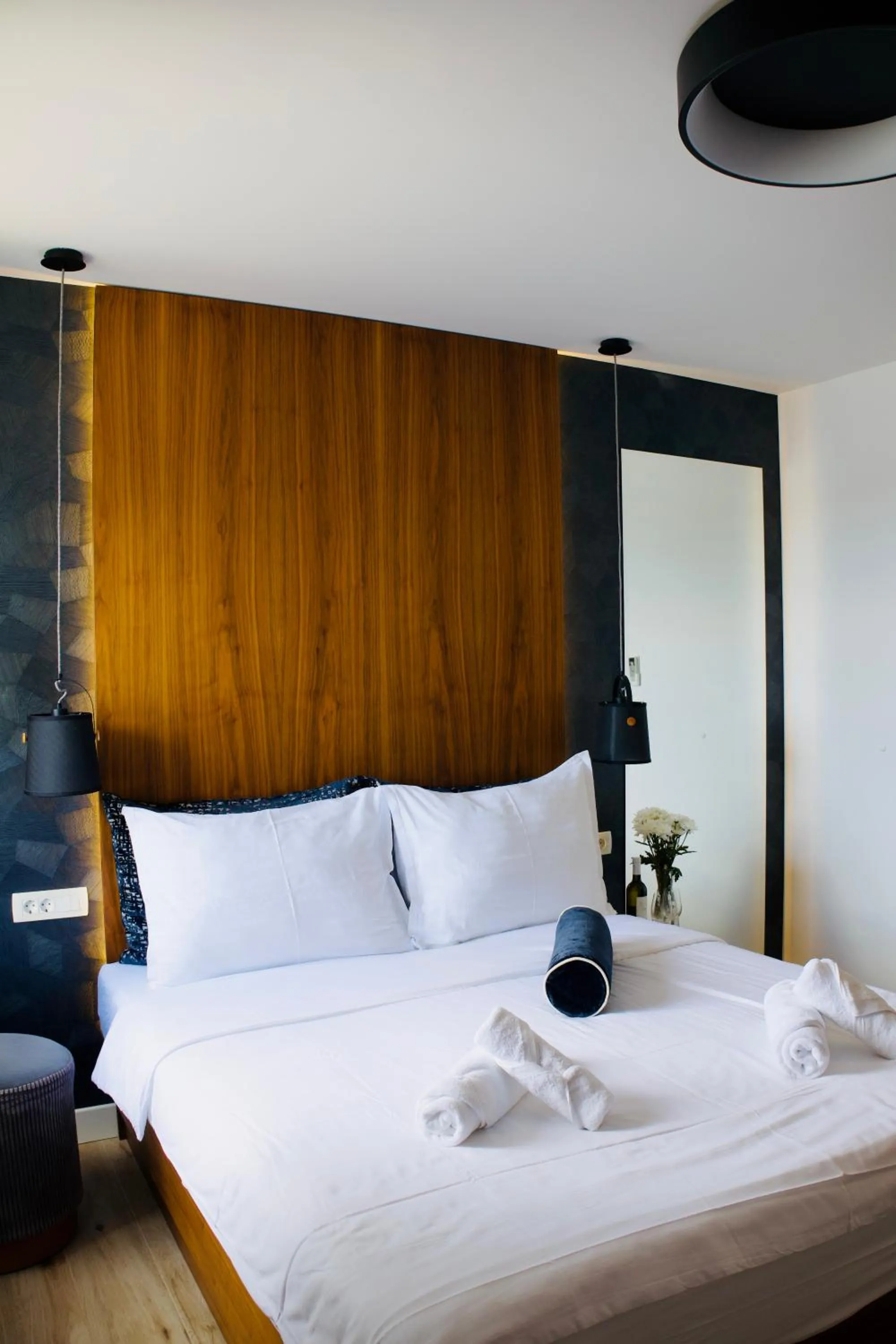 Bed in Hvar Riva Rooms