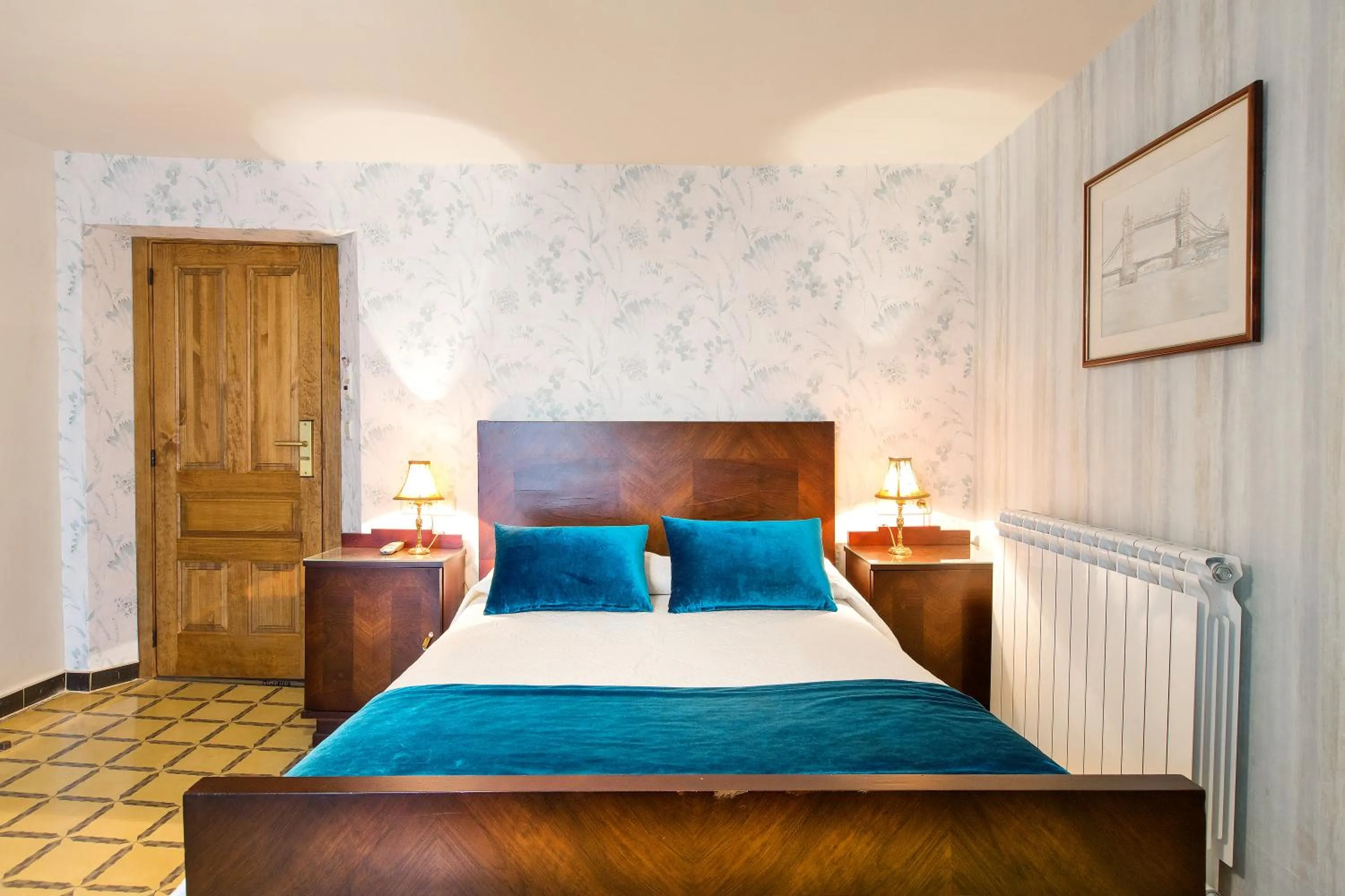 Photo of the whole room, Bed in Hotel Villa San Jorge