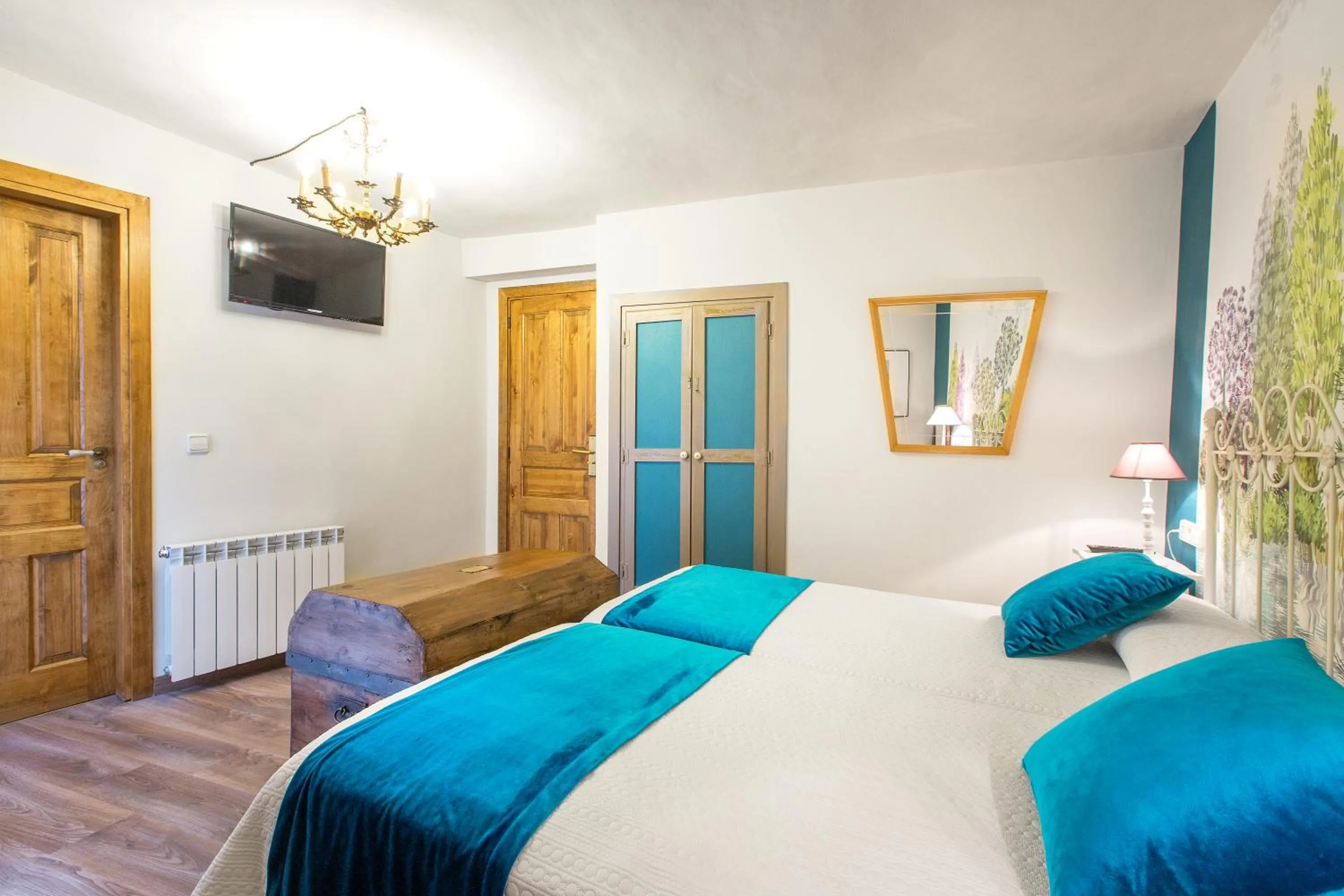 Photo of the whole room, Bed in Hotel Villa San Jorge