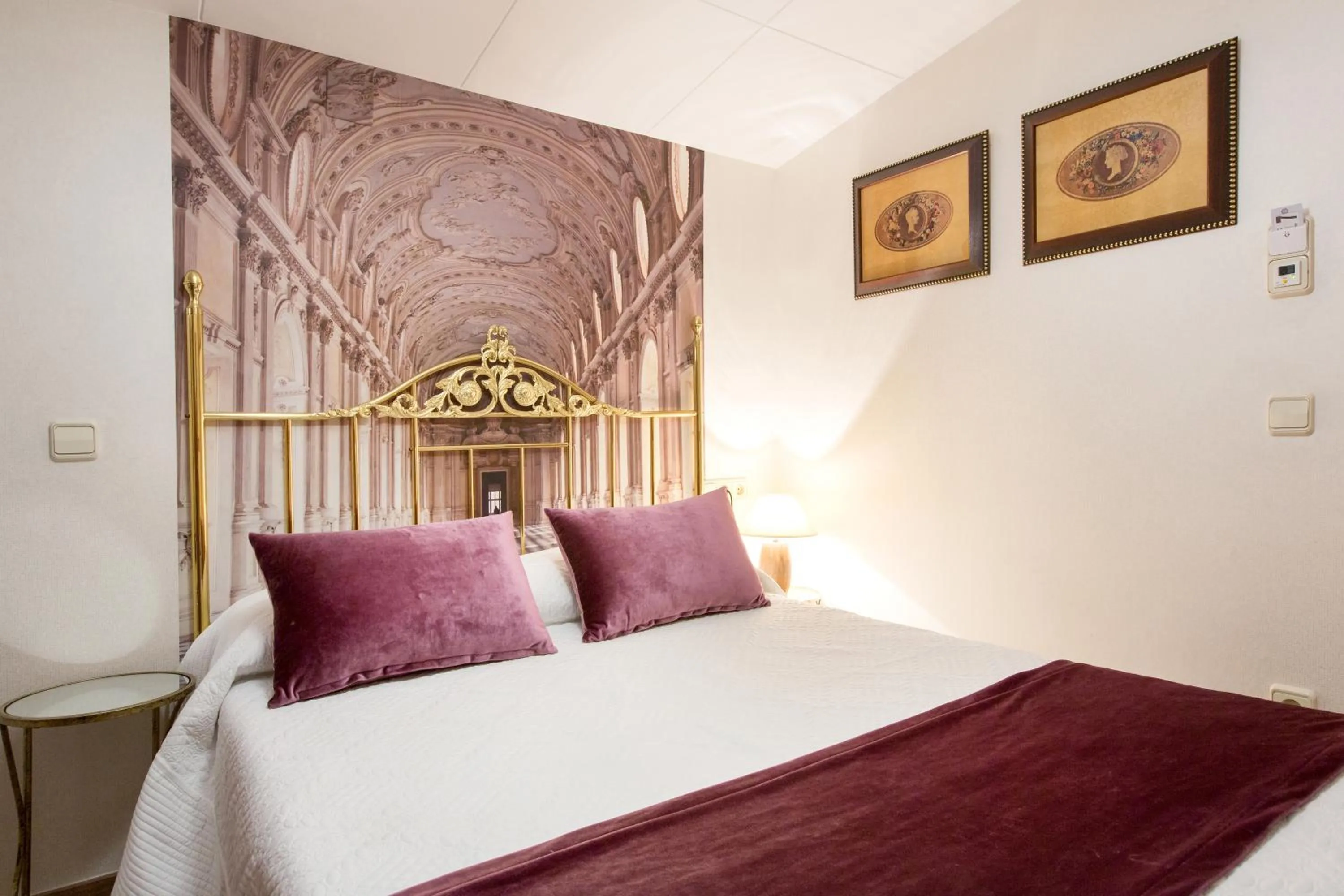 Photo of the whole room, Bed in Hotel Villa San Jorge