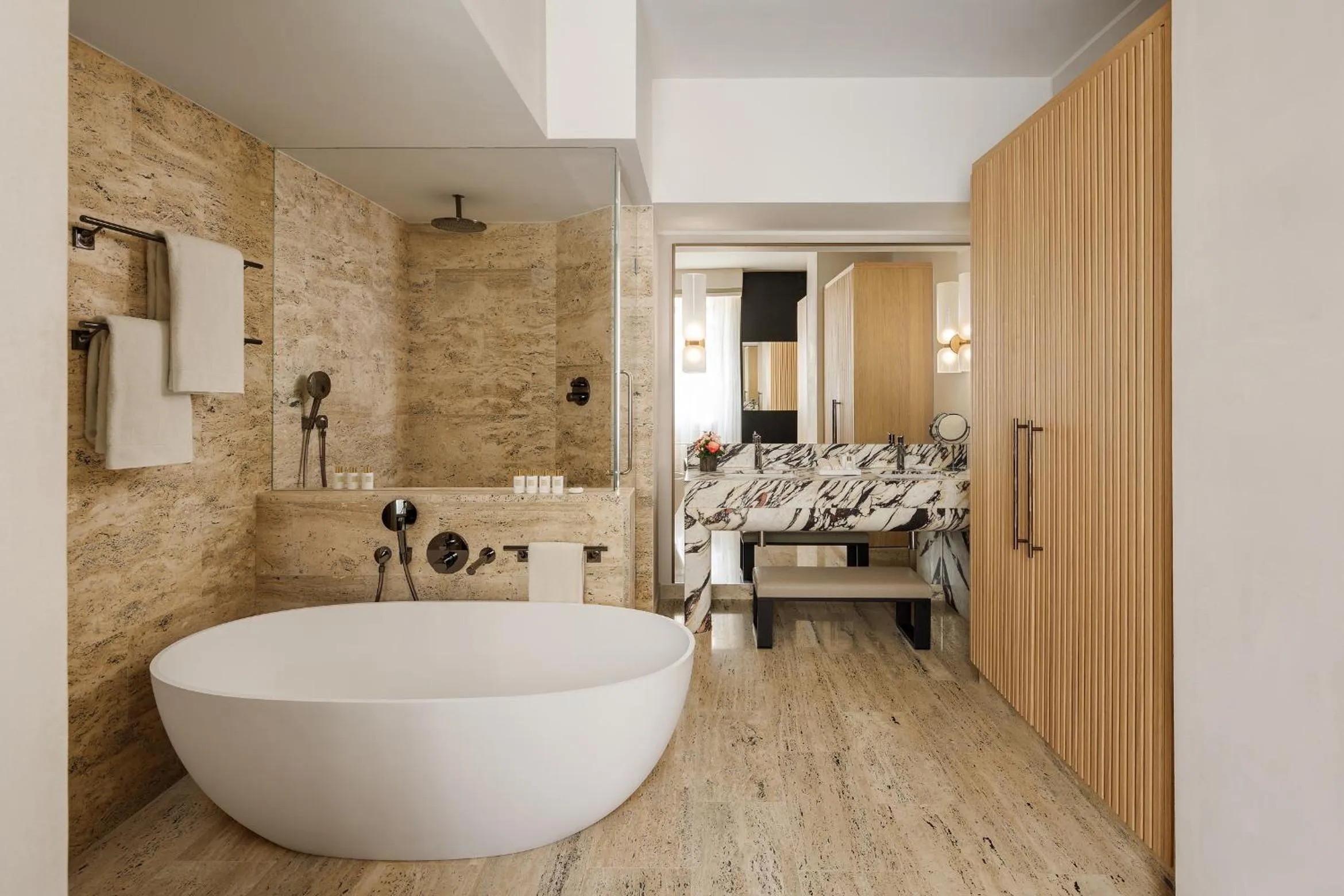 Shower in Park Hyatt Milano