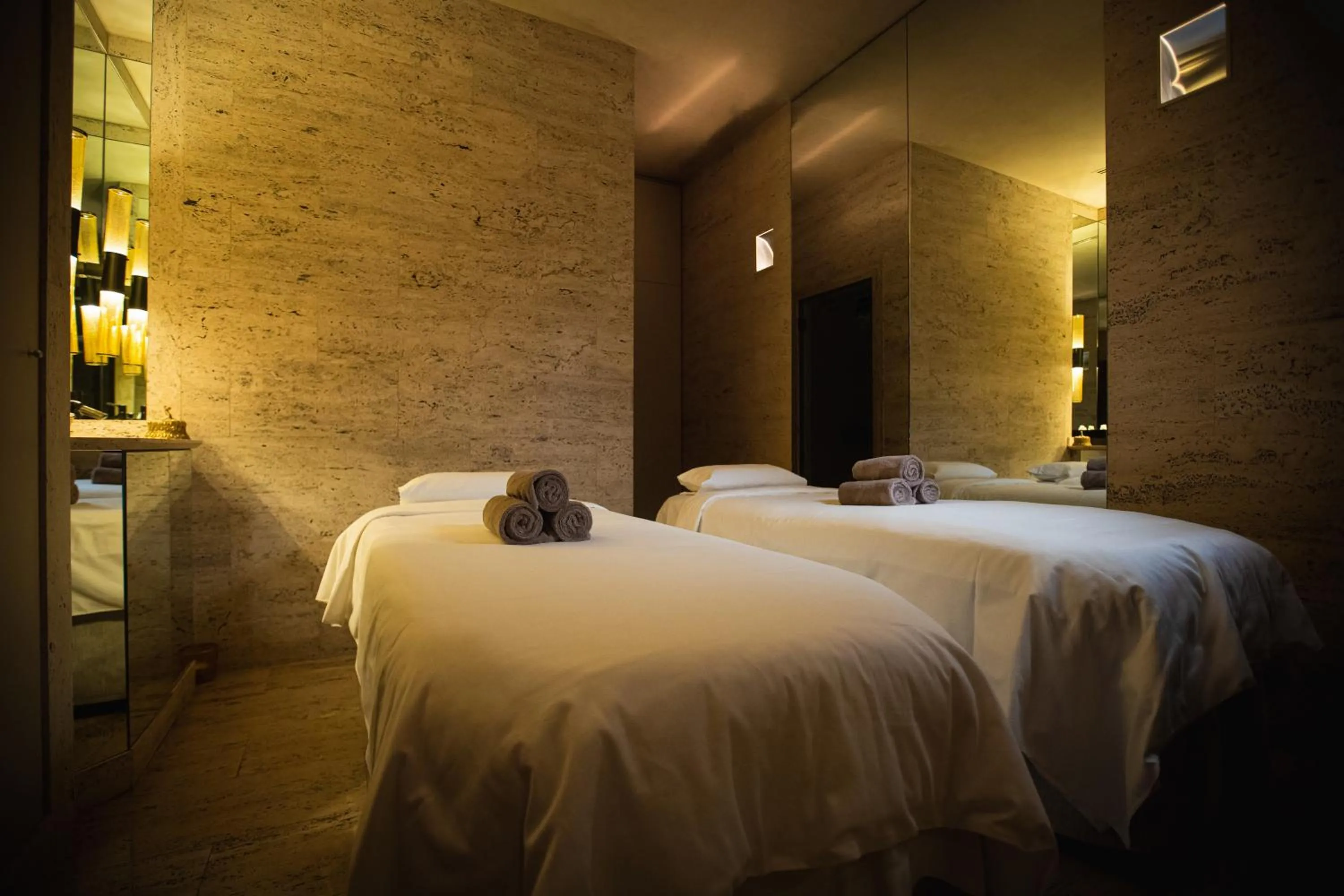 Spa and wellness centre/facilities, Bed in Park Hyatt Milano