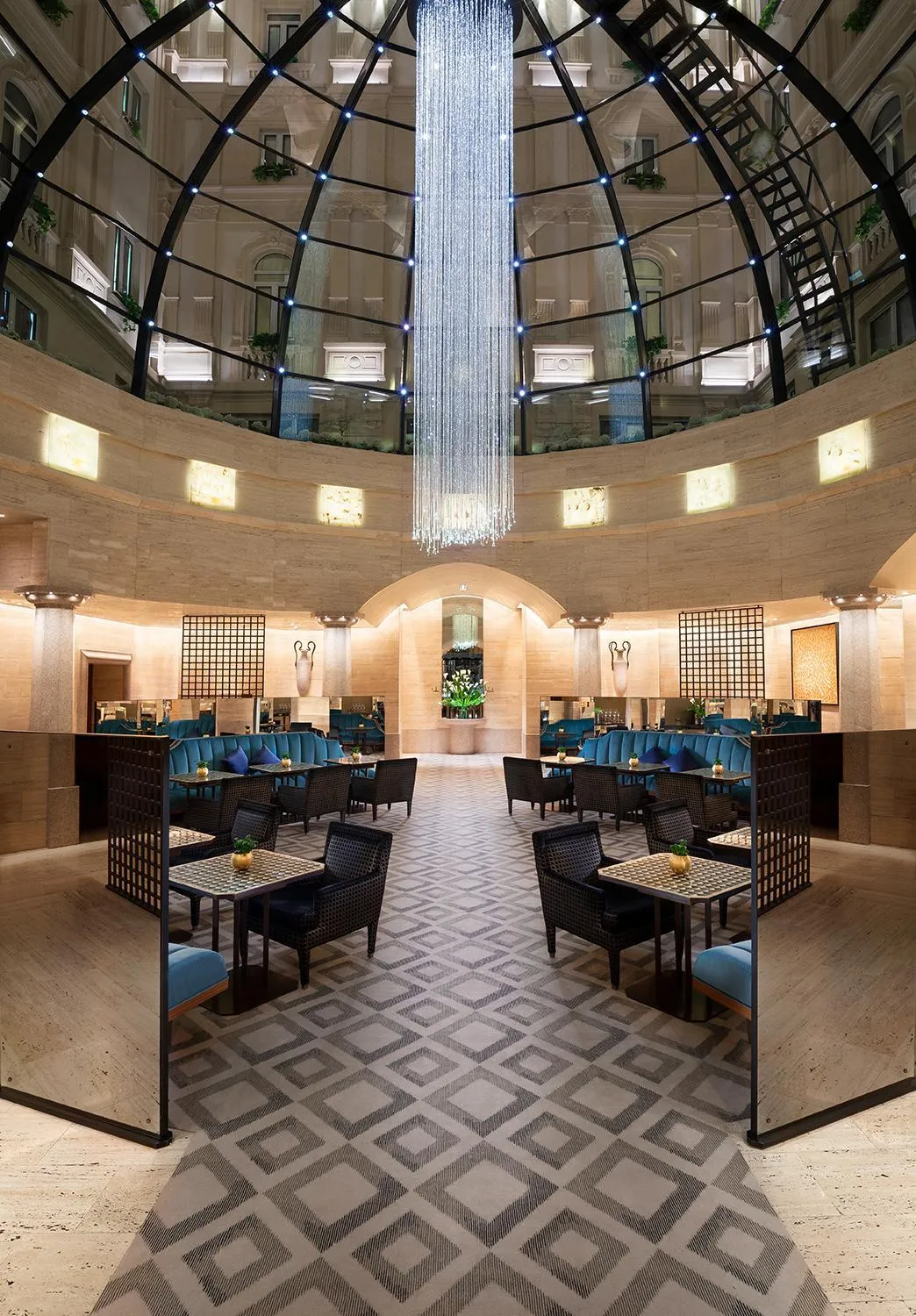Restaurant/places to eat in Park Hyatt Milano
