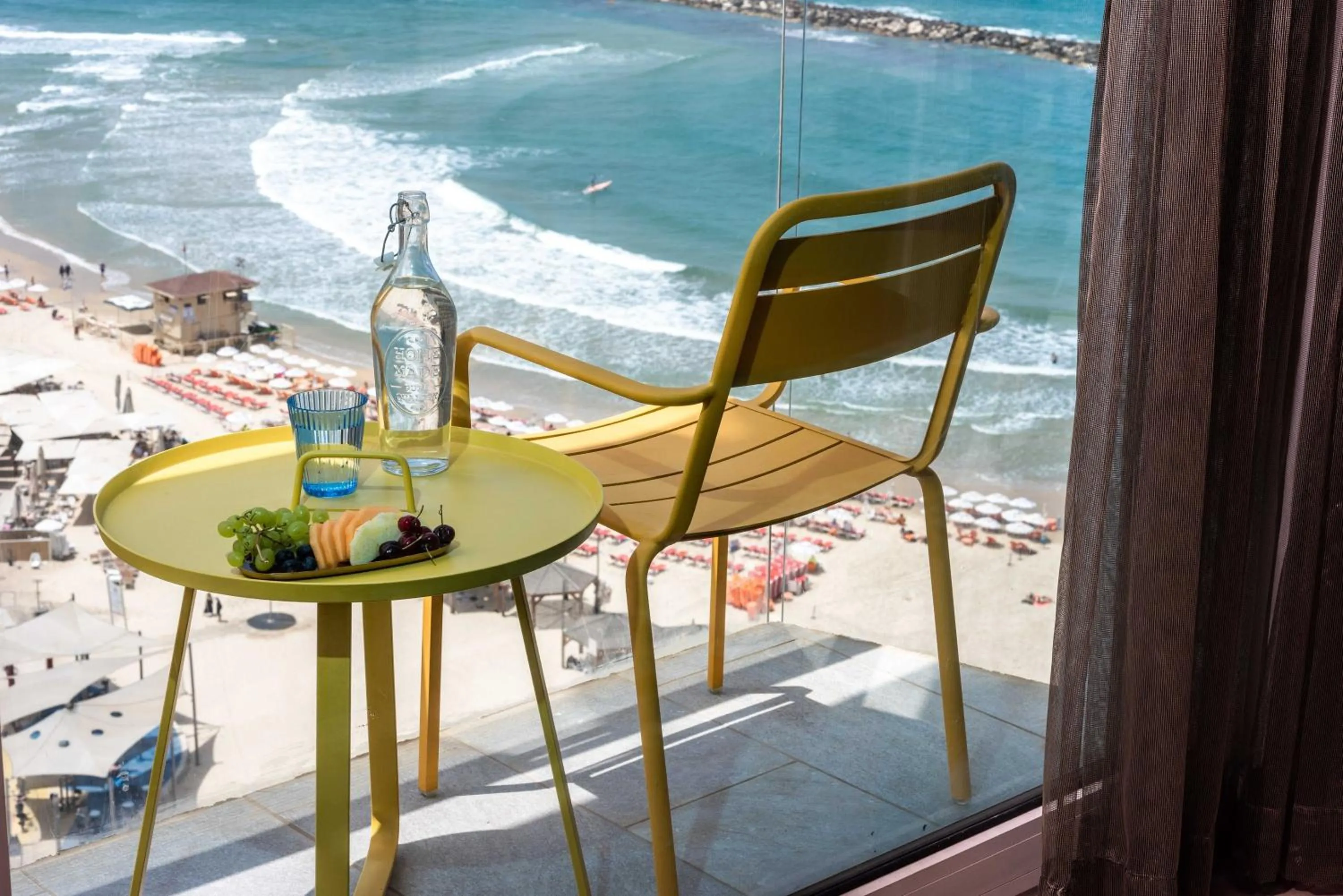 Photo of the whole room in Crowne Plaza Tel Aviv Beach by IHG