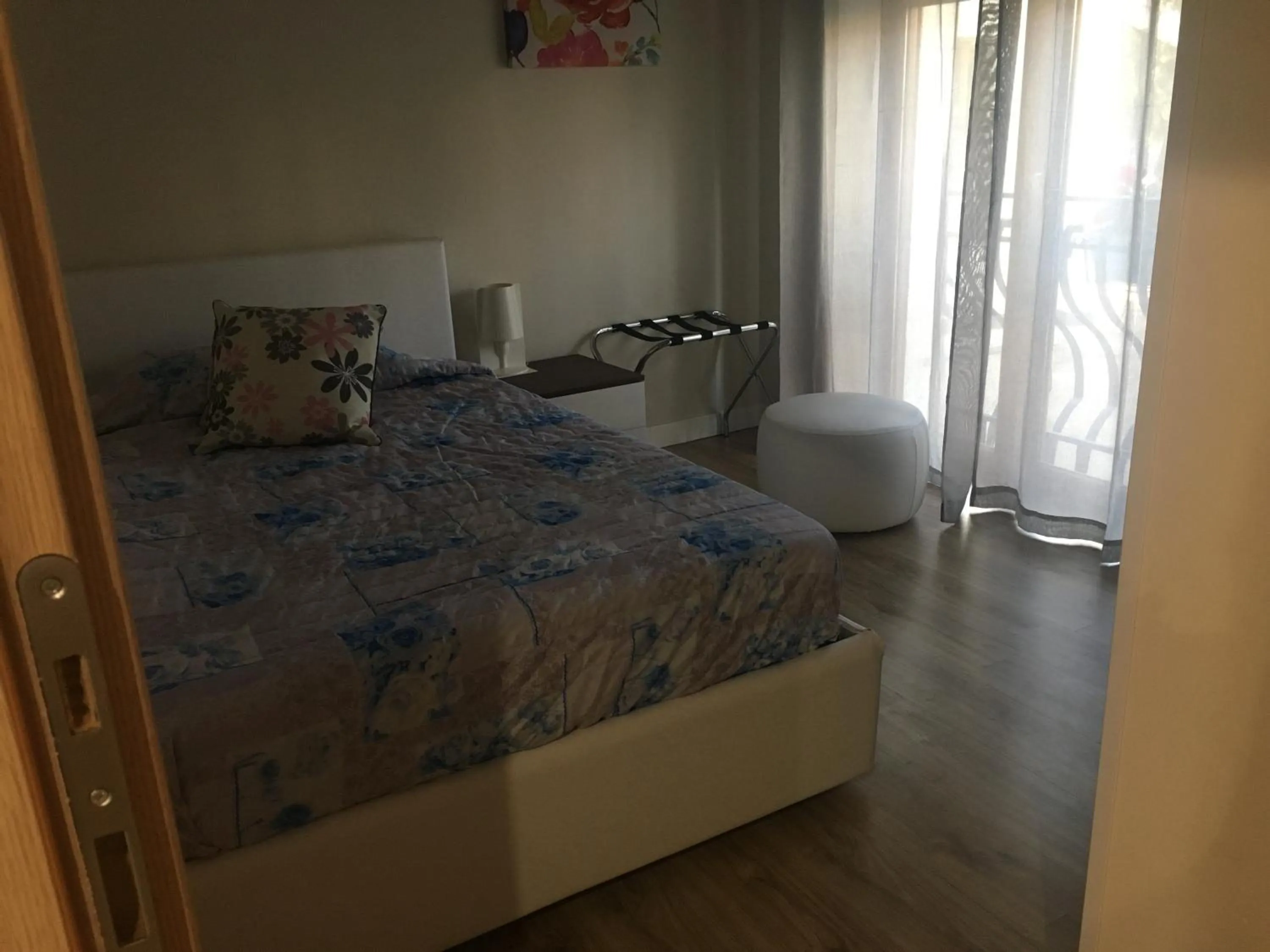 Bed in Sorrento Coast Suites B&B