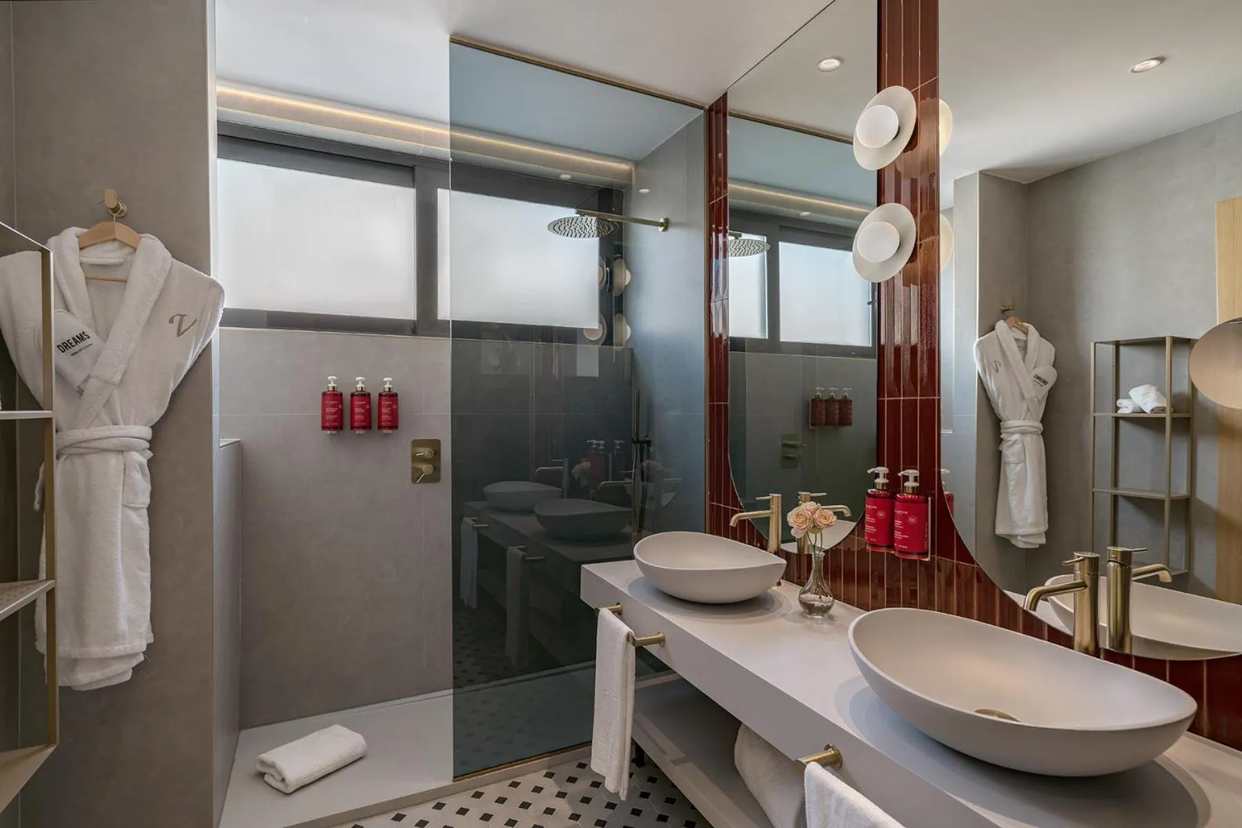 Toilet in Vincci Selección Posada del Patio