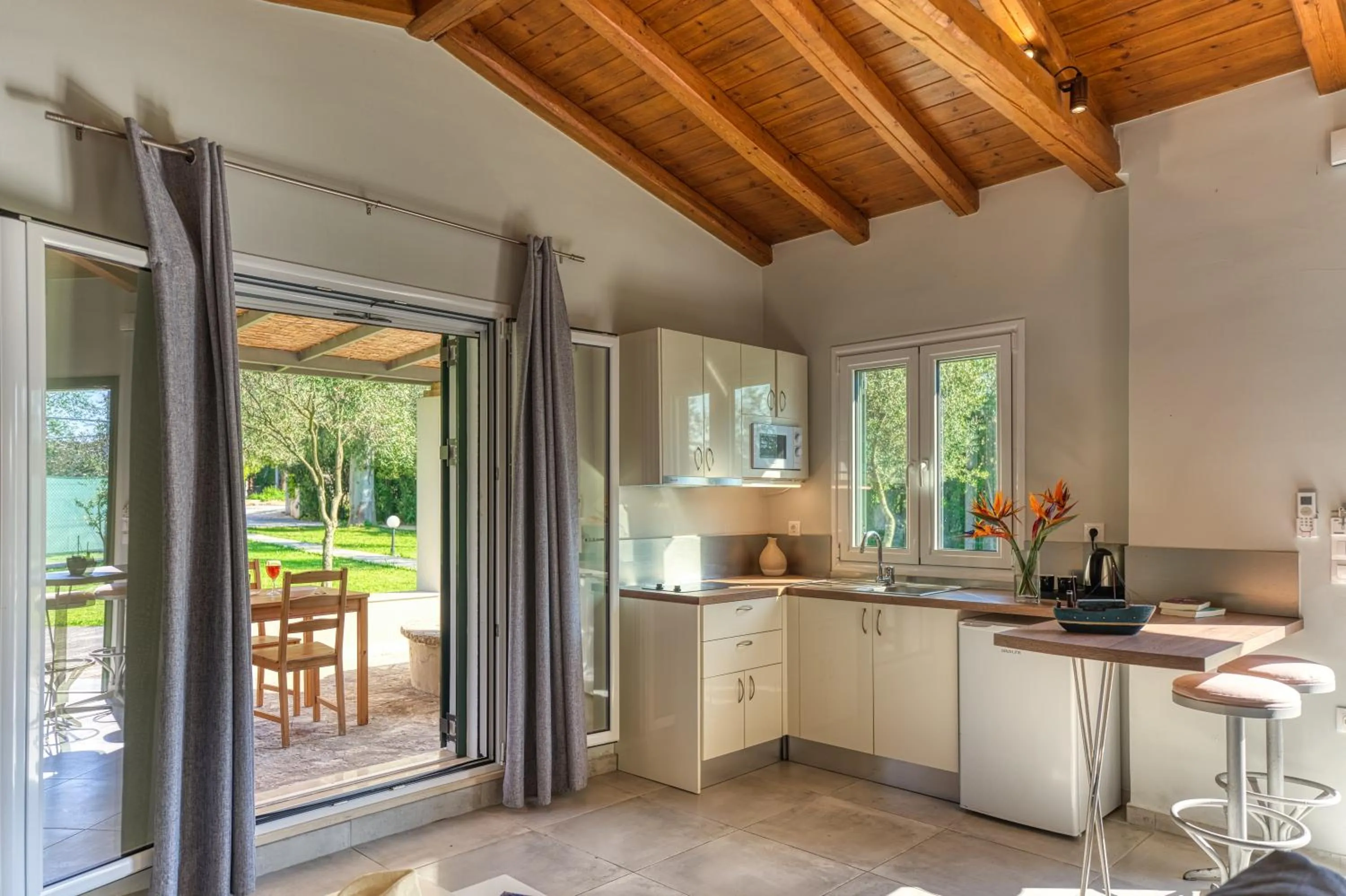 Kitchen or kitchenette in Folies Corfu Town Hotel Apartments