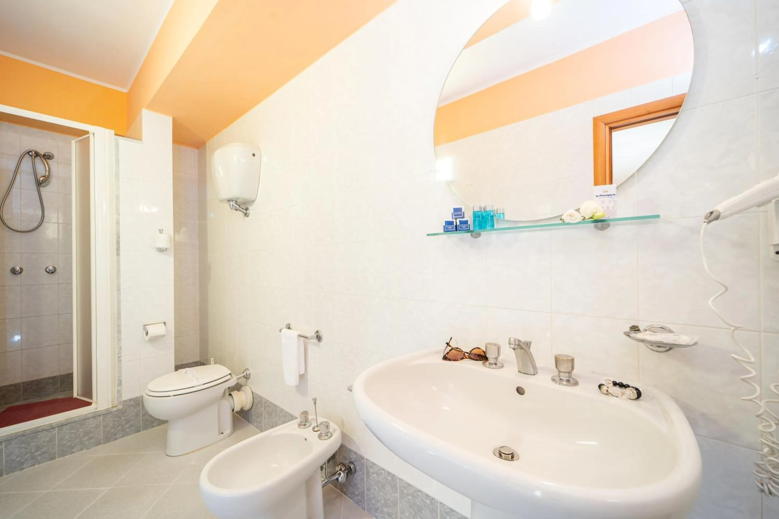Bathroom in Hotel La Principessa