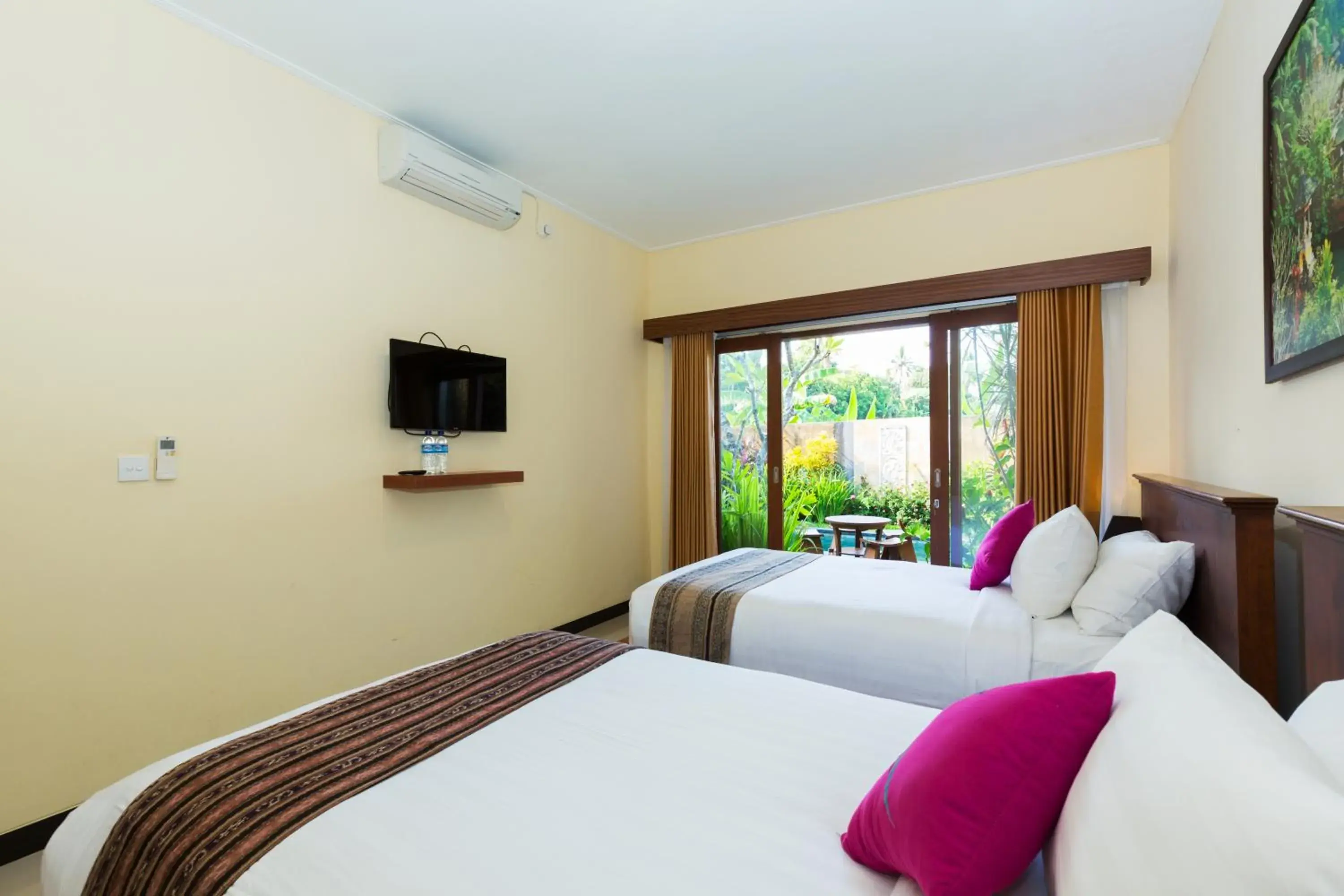 Bed in The Dewi Canggu Villa Bed in The Dewi Canggu Villa