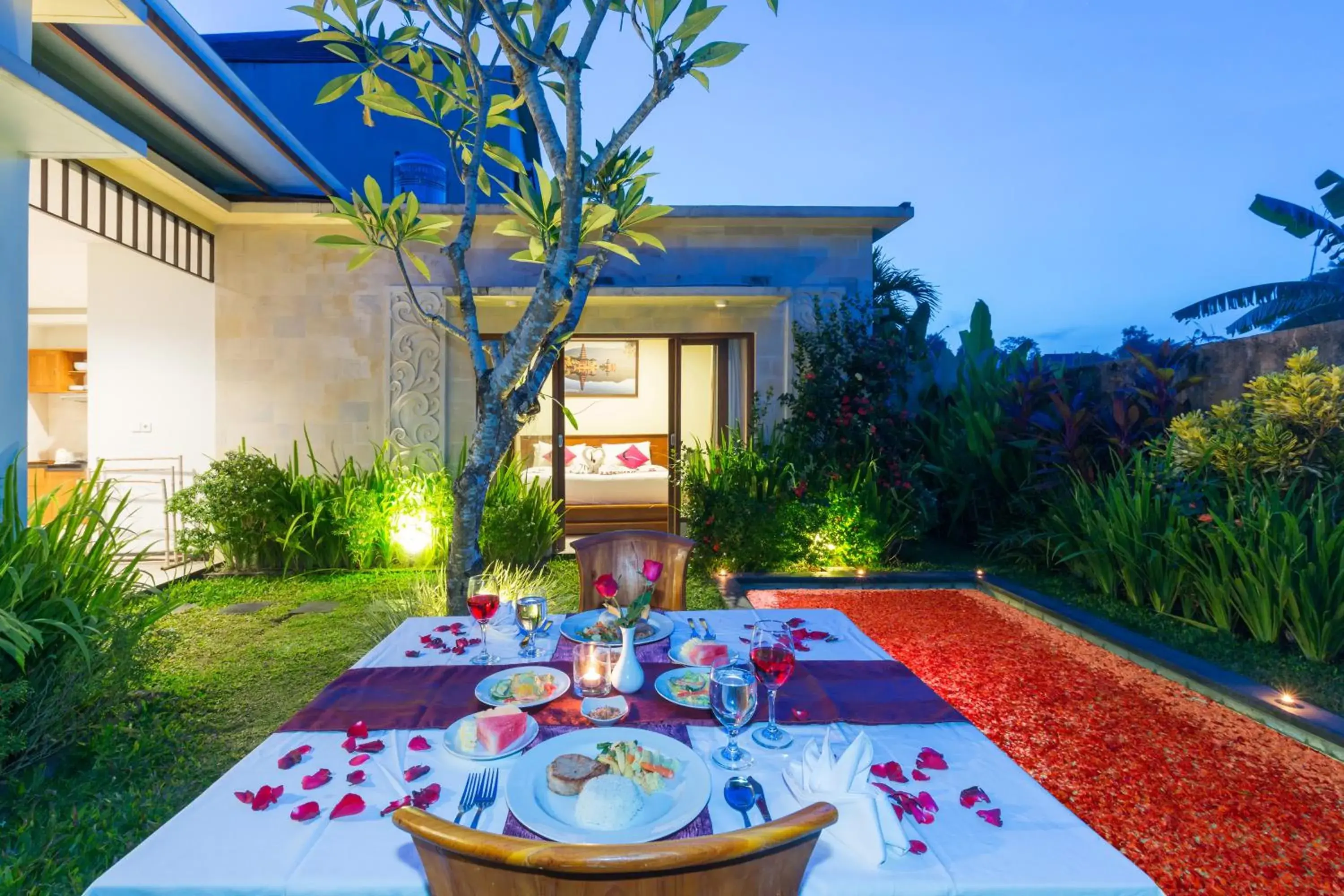 Breakfast in The Dewi Canggu Villa Breakfast in The Dewi Canggu Villa