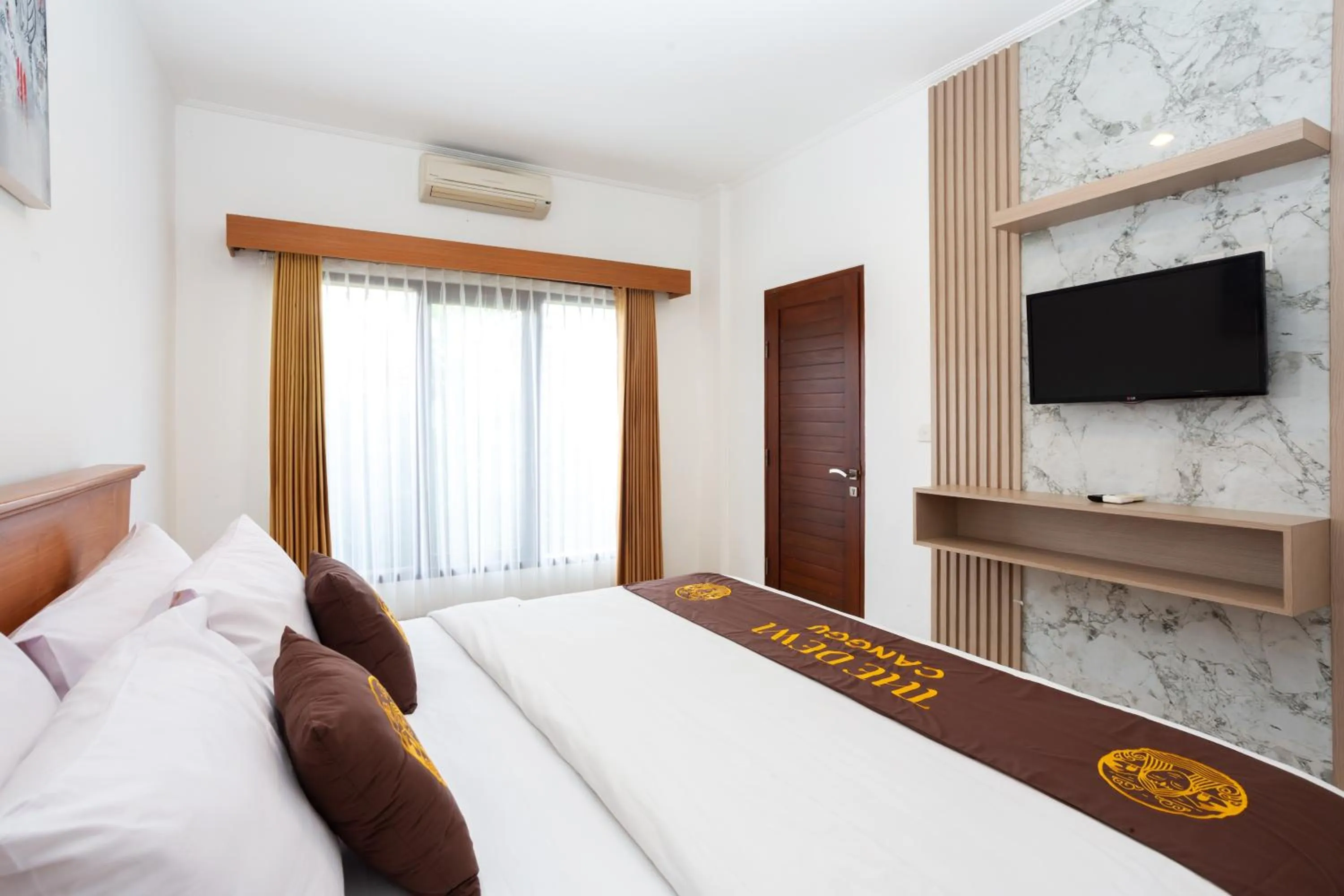 Bed in The Dewi Canggu Villa