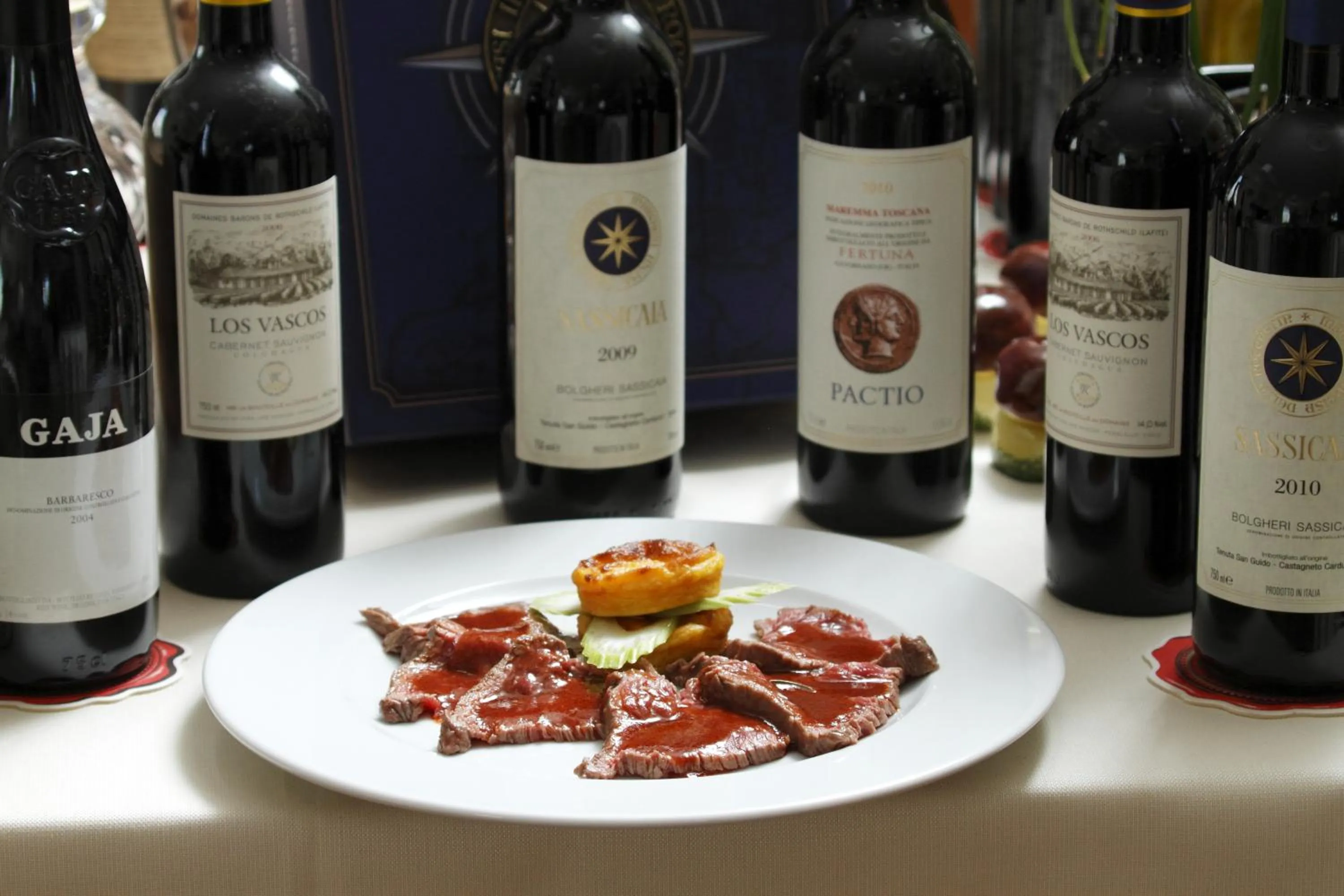 Restaurant/places to eat in Albergo Della Roccia