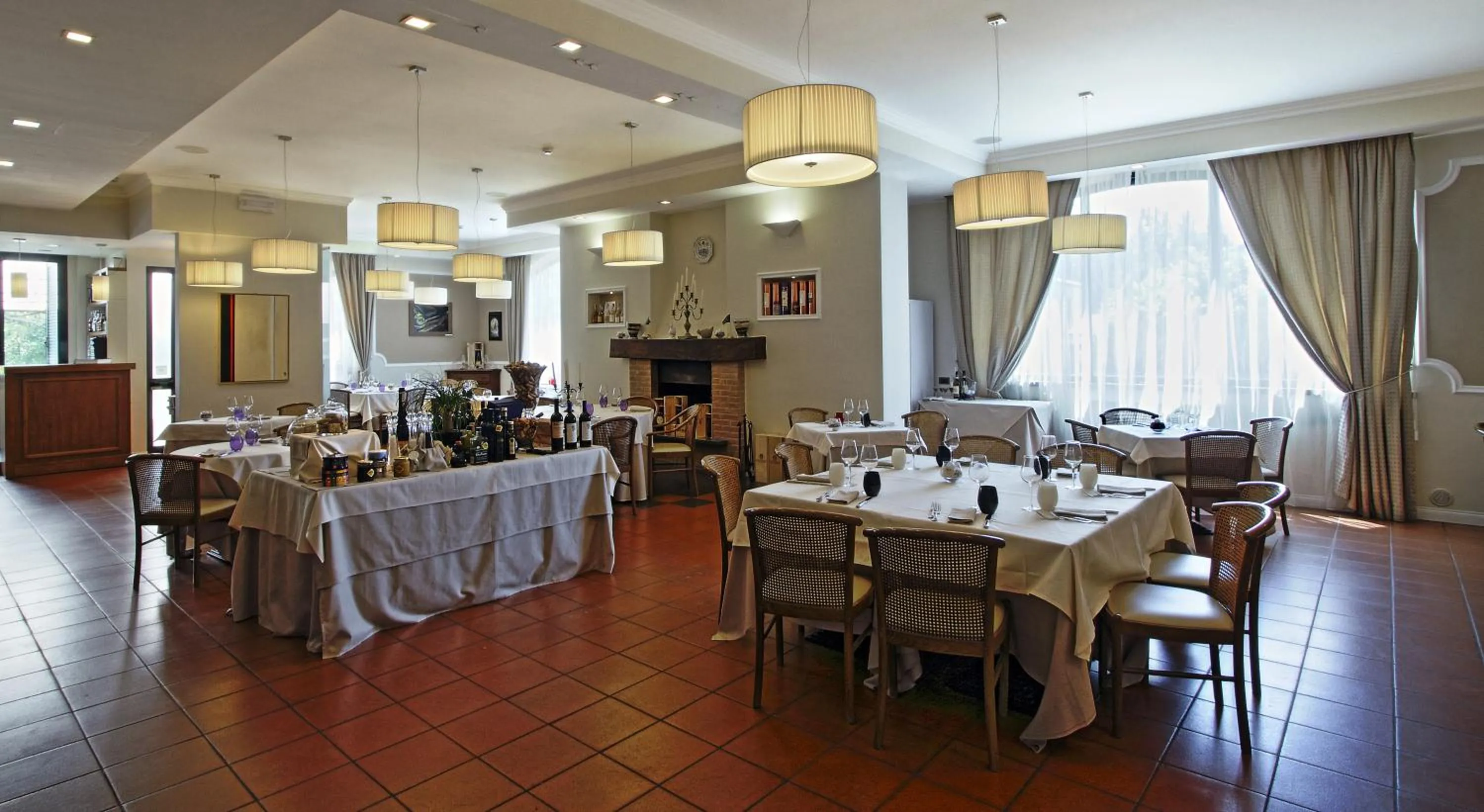 Restaurant/places to eat in Albergo Della Roccia