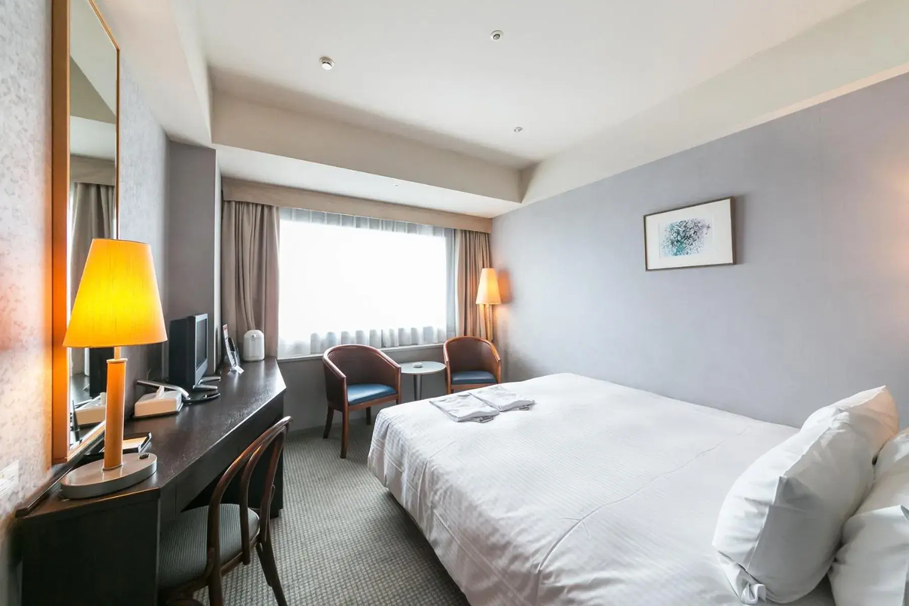 Photo of the whole room, Bed in Yokohama Techno Tower Hotel Photo of the whole room, Bed in Yokohama Techno Tower Hotel