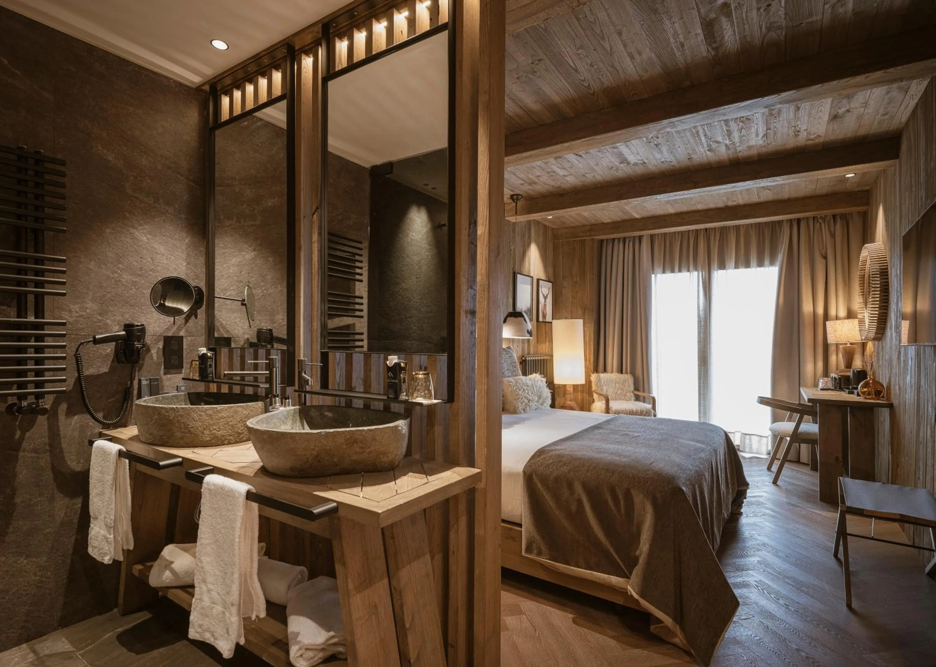 Bed in The Mountains Hotel