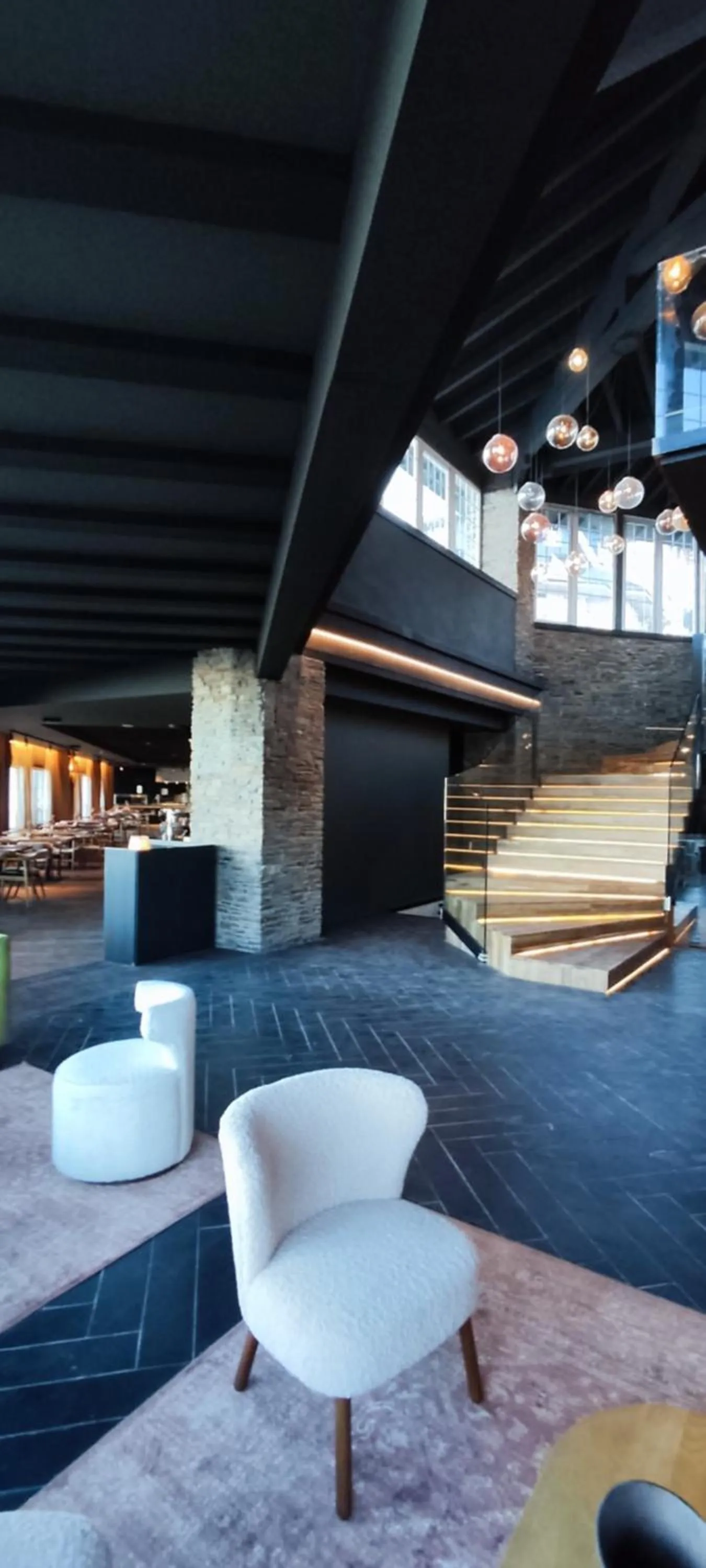 Buffet breakfast in Hotel Ziryab