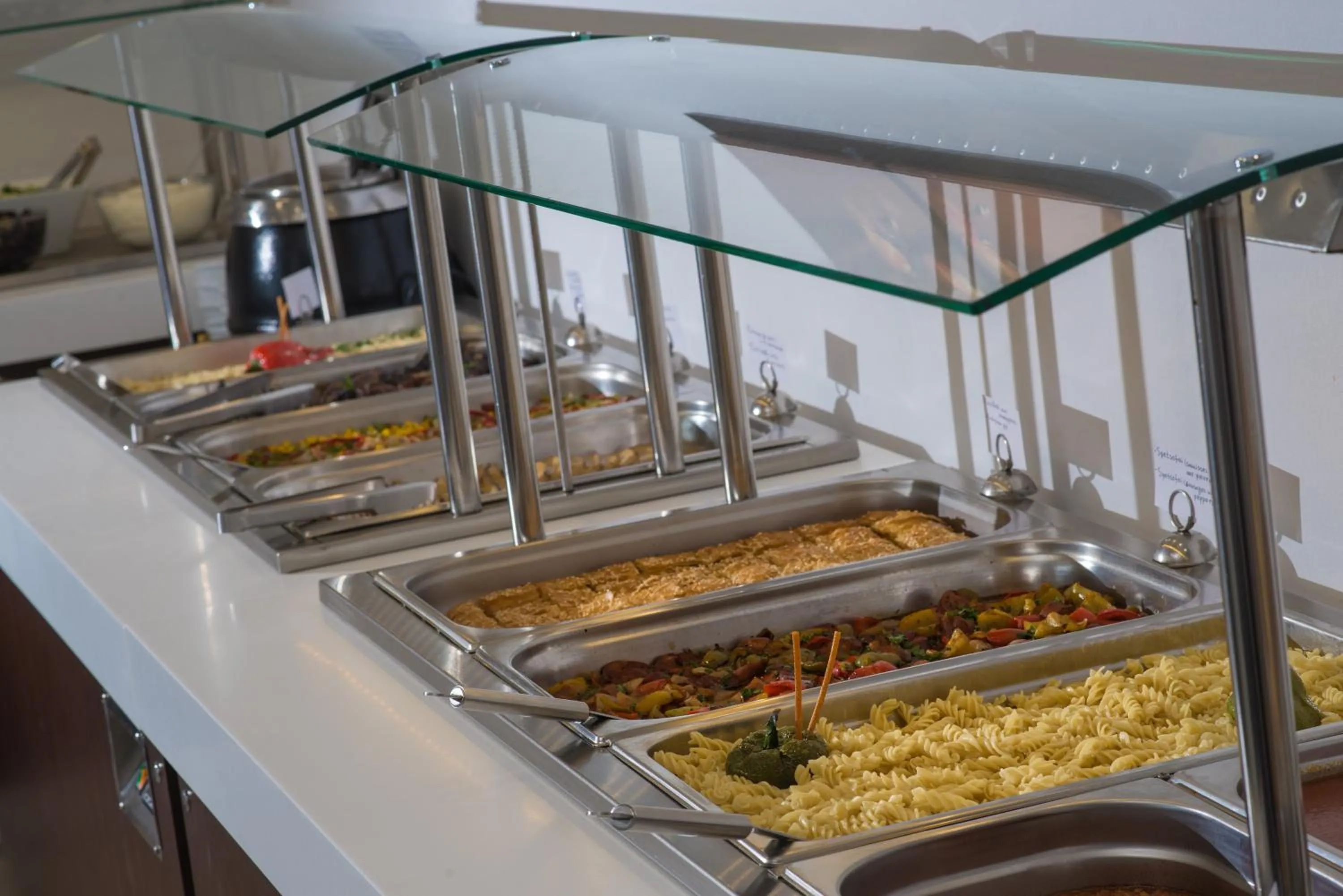 Dinner in Belvedere Village