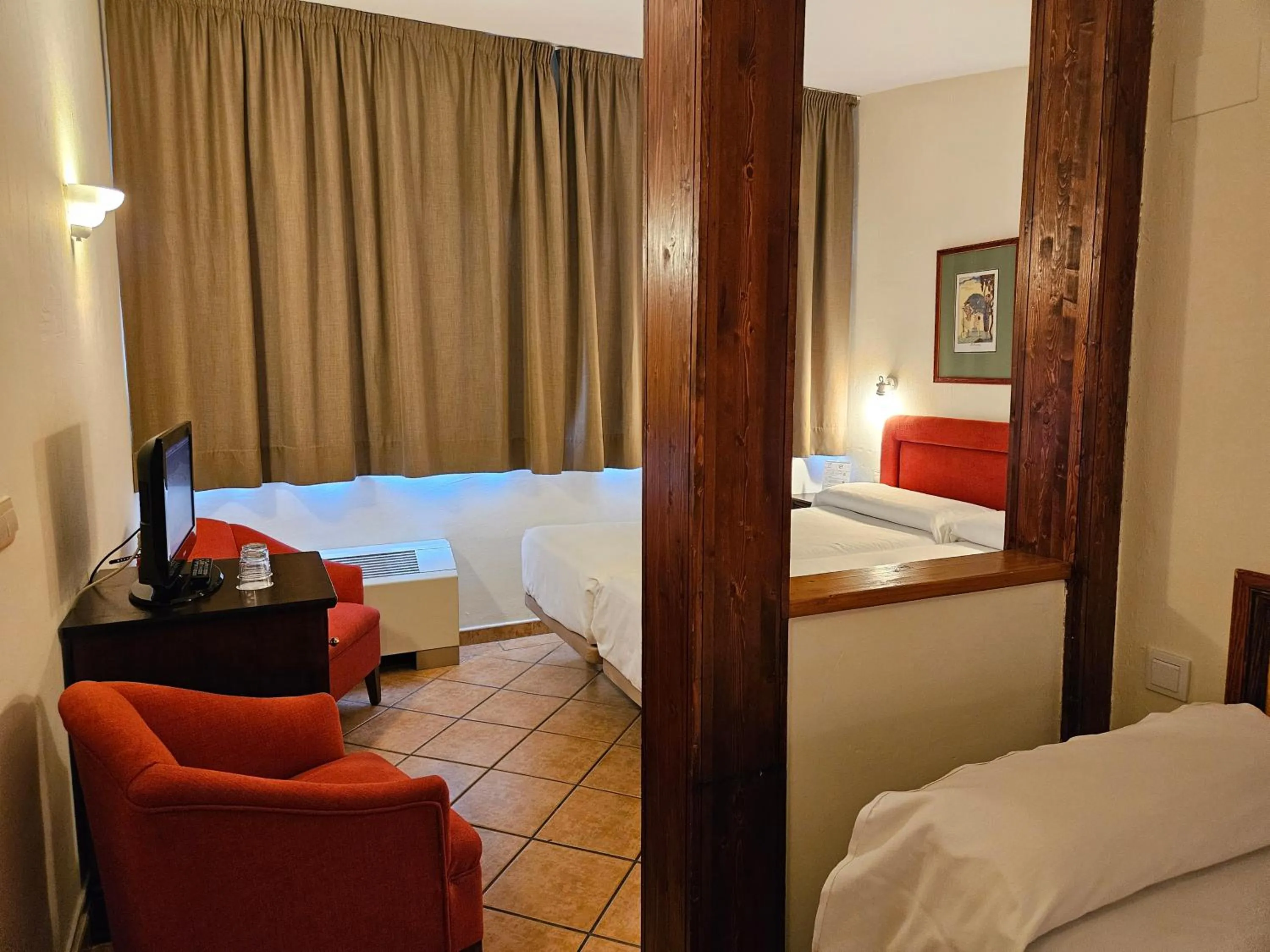 Bedroom in Hotel Telecabina