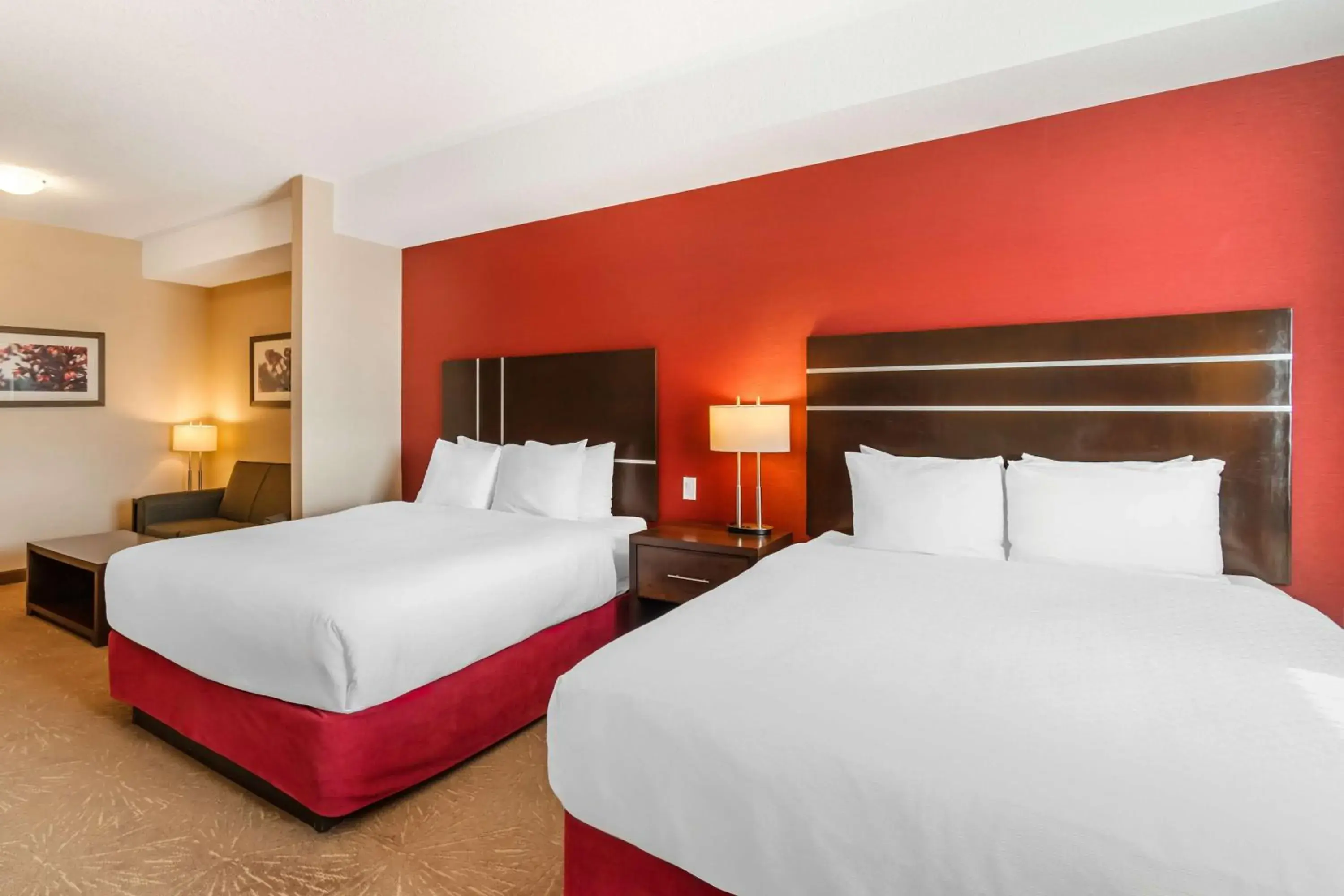 Bedroom, Bed in Best Western Plus Kindersley Hotel Bedroom, Bed in Best Western Plus Kindersley Hotel