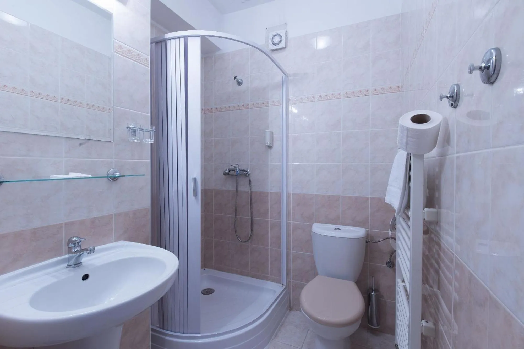 Shower in Hotel Belvedere Příbram