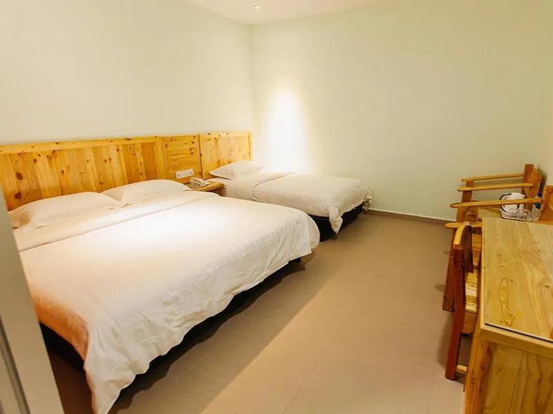 Bed in Semerah Garden Hotel