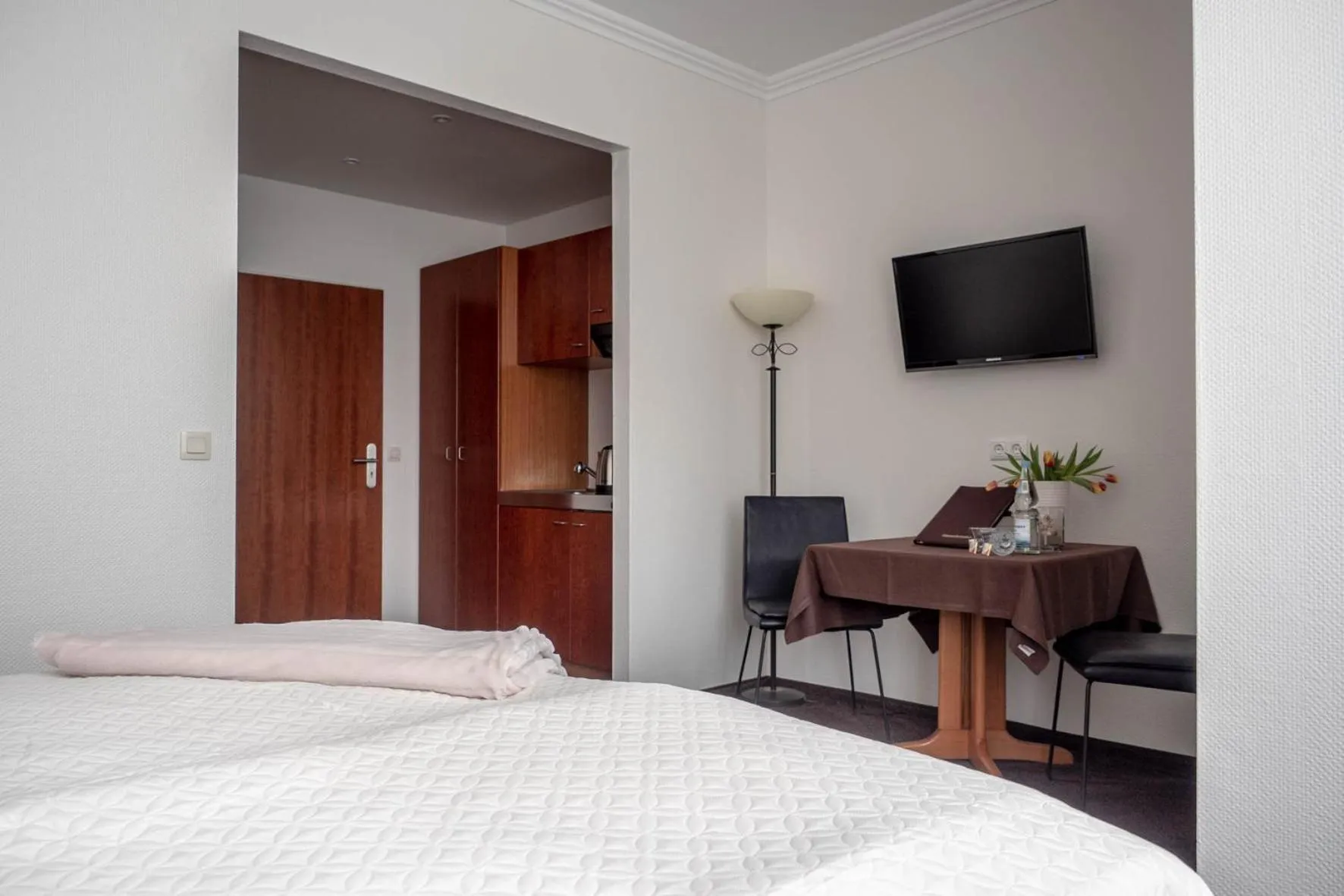 Photo of the whole room, Bed in Garni Hotel & Appartements Nordstrand