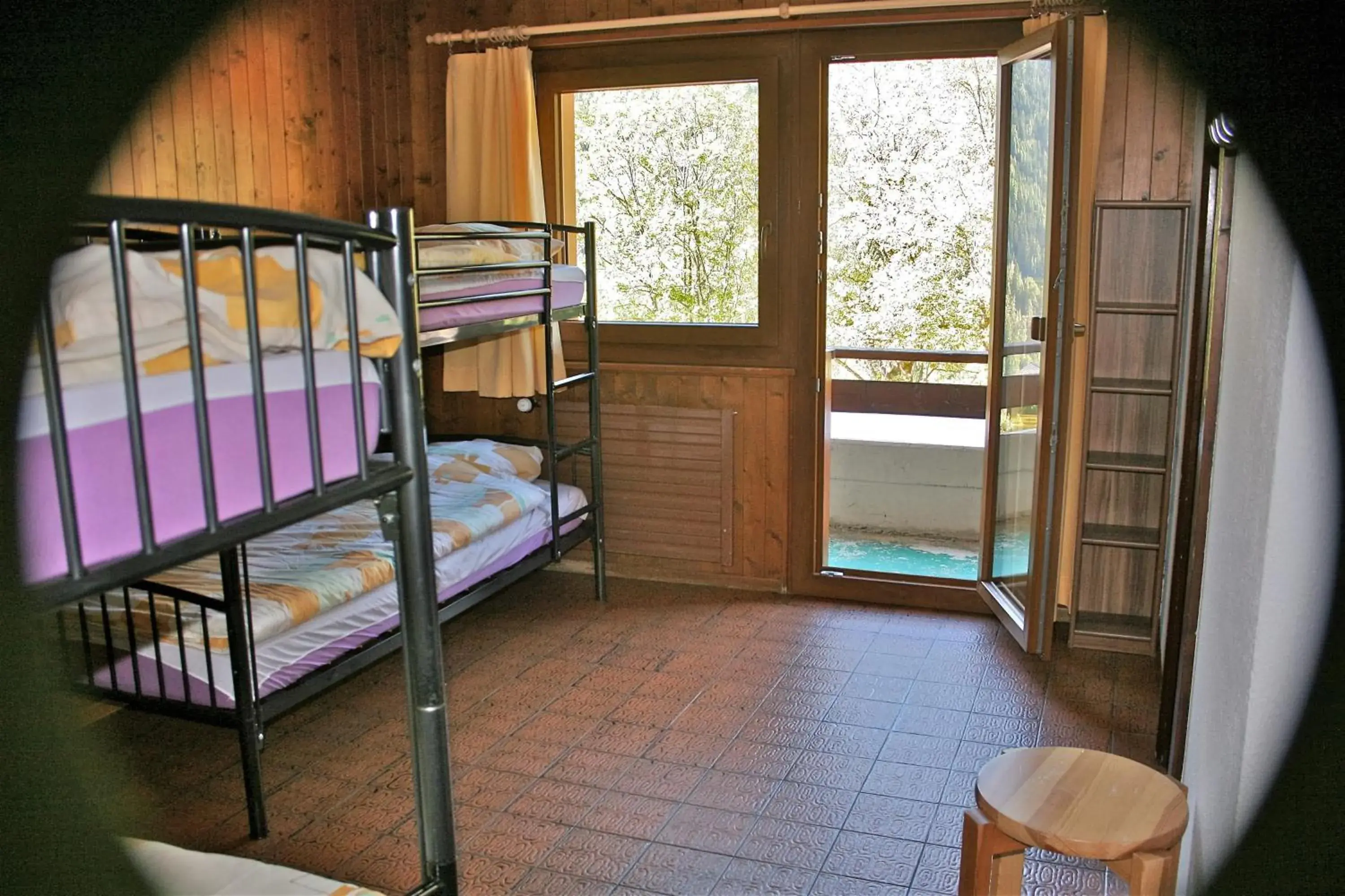Quadruple Room with Shared Bathroom in La Cordée Quadruple Room with Shared Bathroom in La Cordée