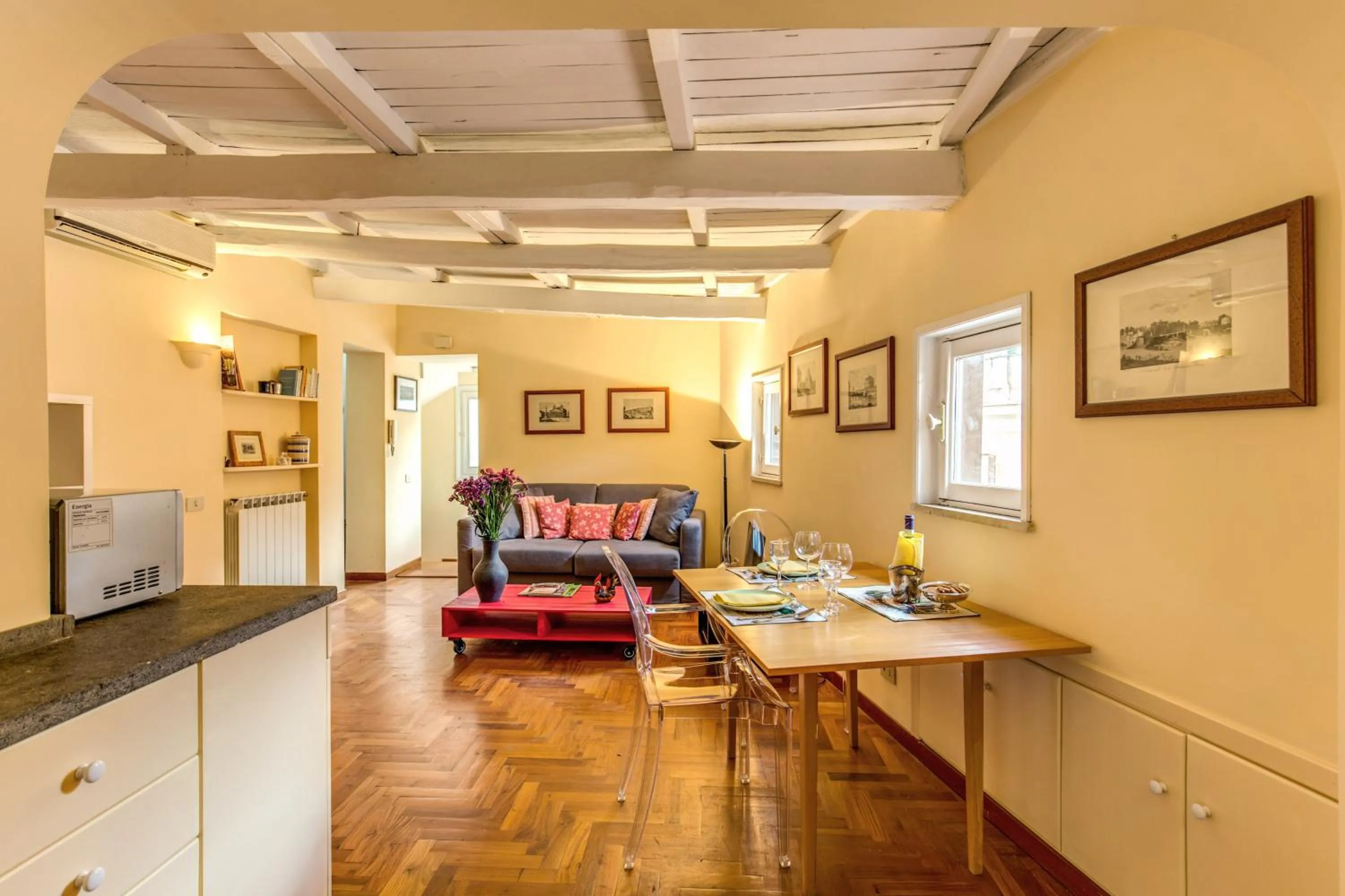 Trastevere Attic with Terrace