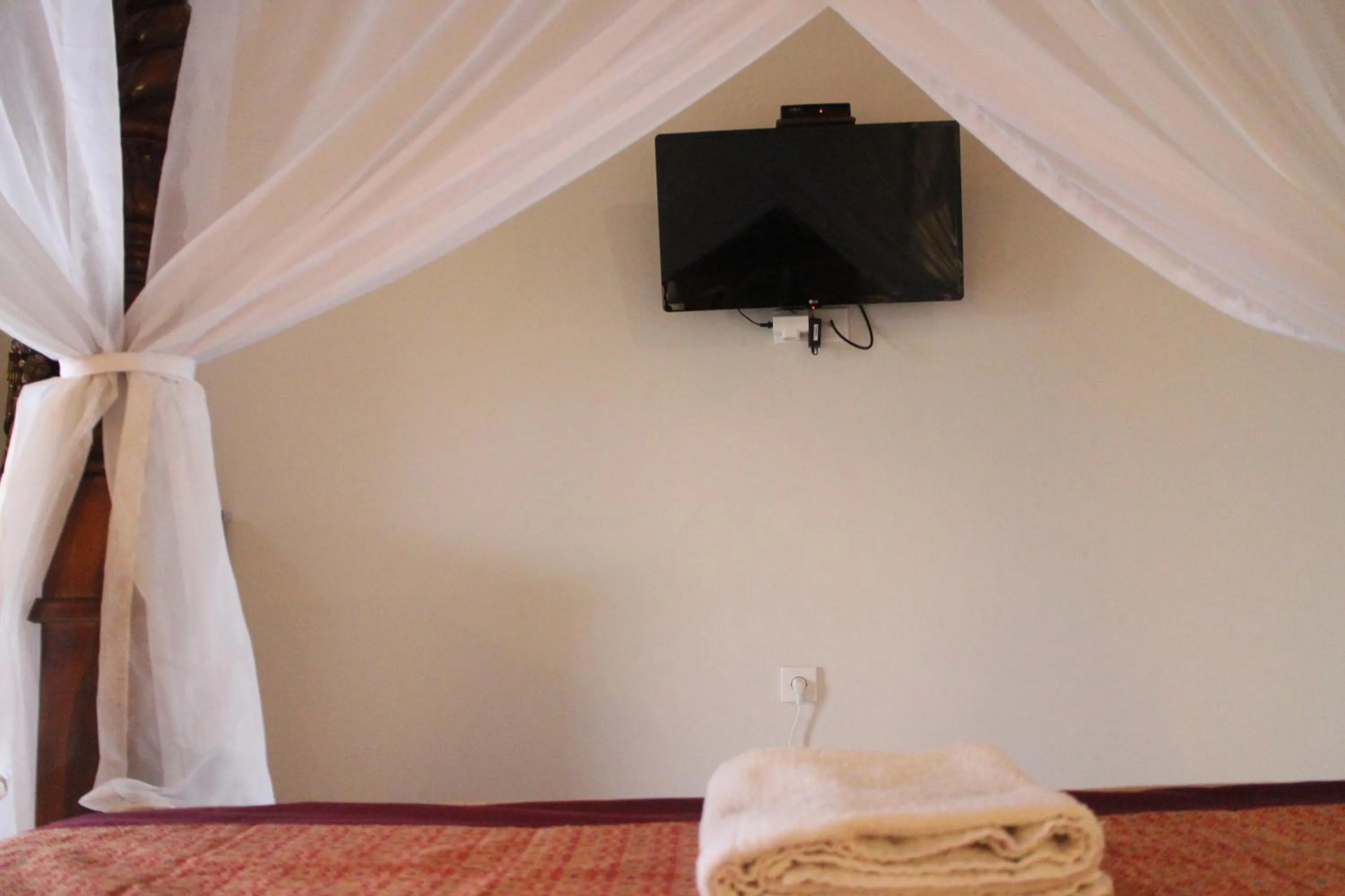 TV and multimedia in Betutu Bali Villas