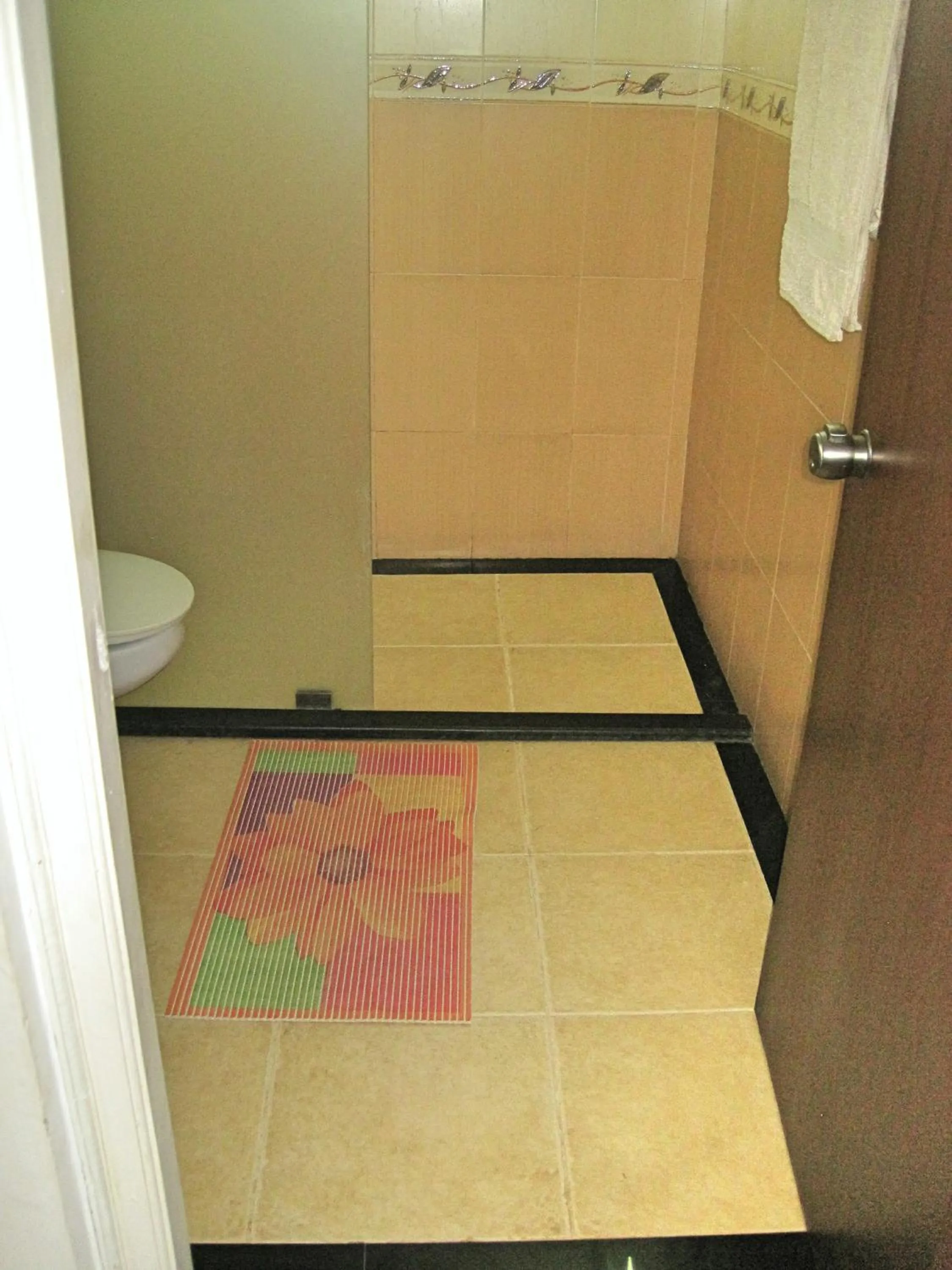 Bathroom in Boutique Villa, beach 10min, cook on request