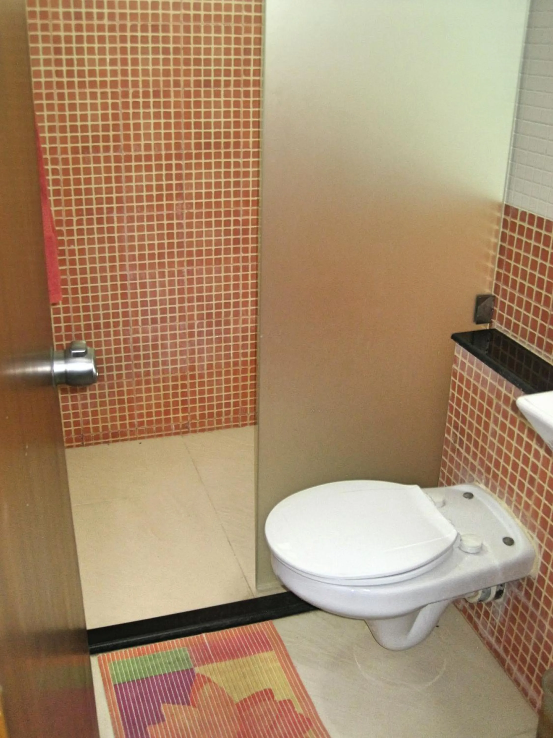Bathroom in Boutique Villa, beach 10min, cook on request