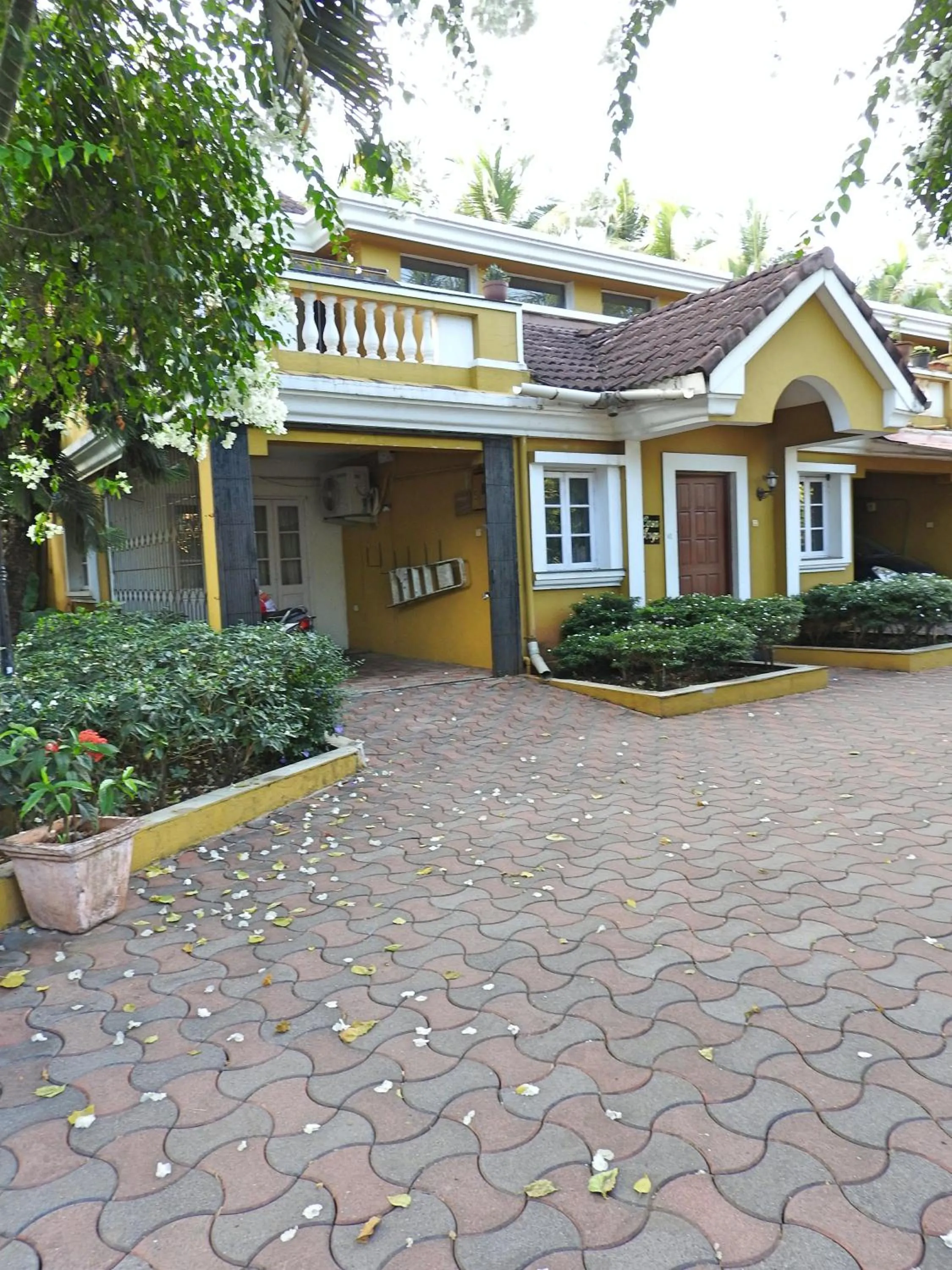 Property building in Boutique Villa, beach 10min, cook on request