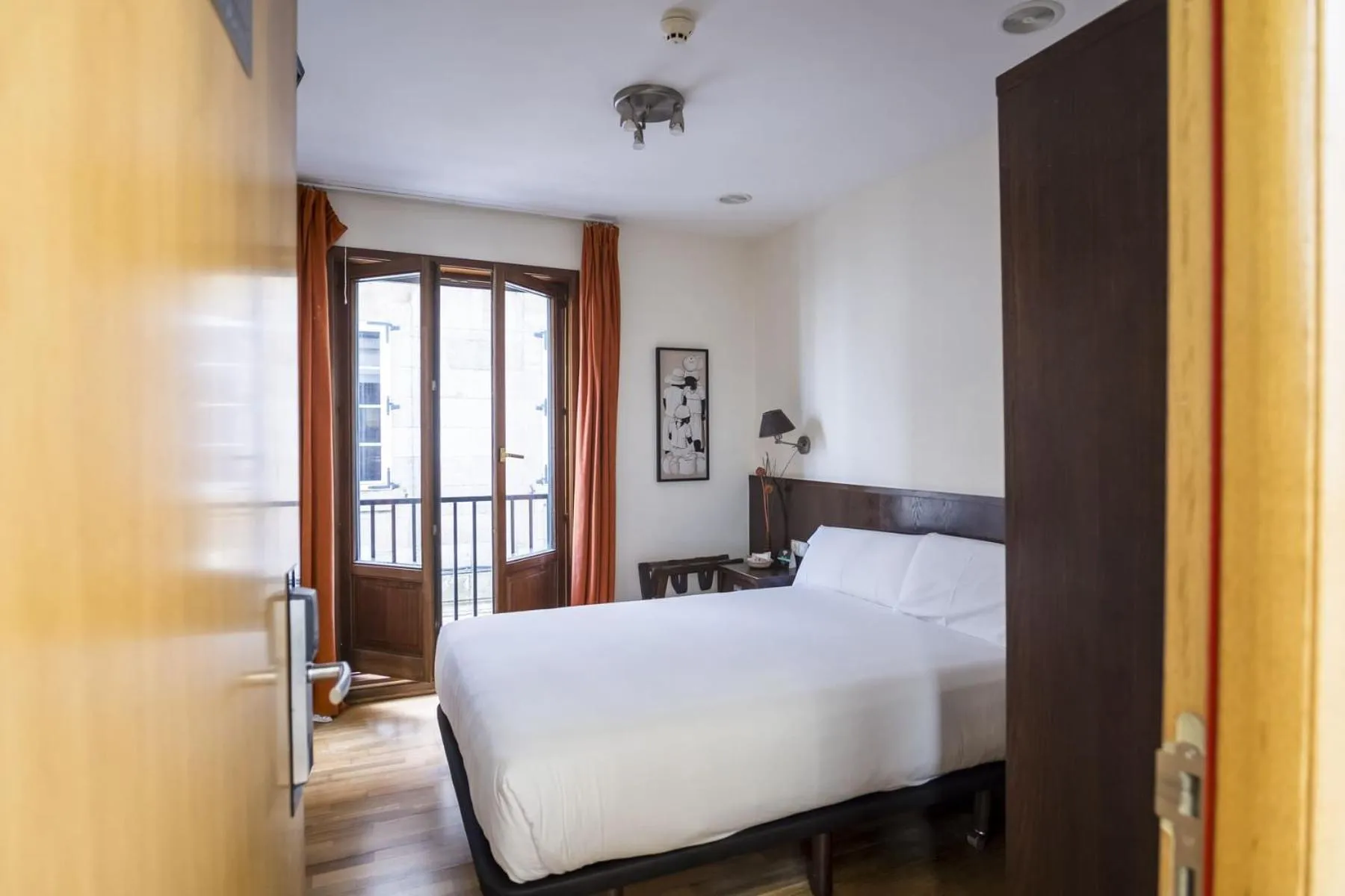 Photo of the whole room, Bed in Hotel Alda Algalia