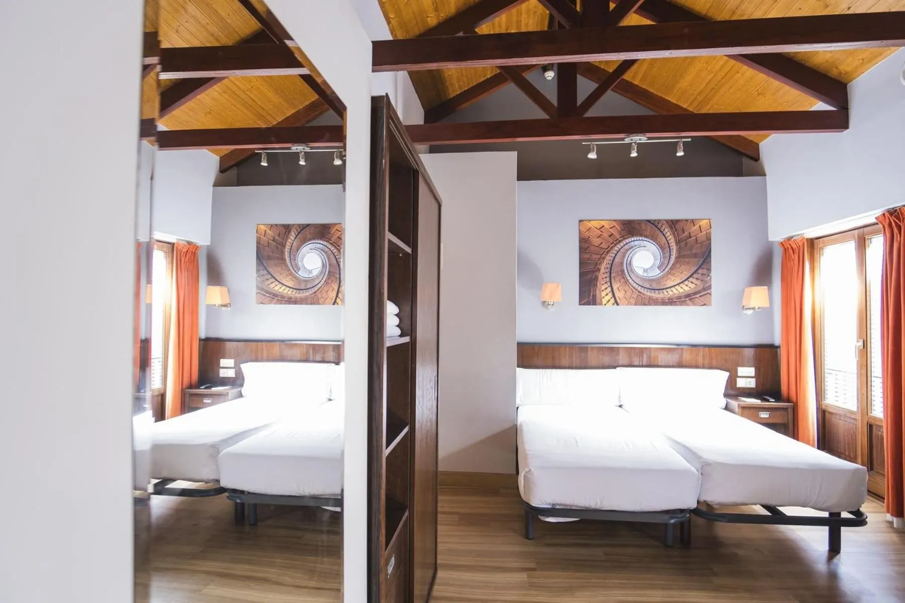 Bedroom, Bed in Hotel Alda Algalia